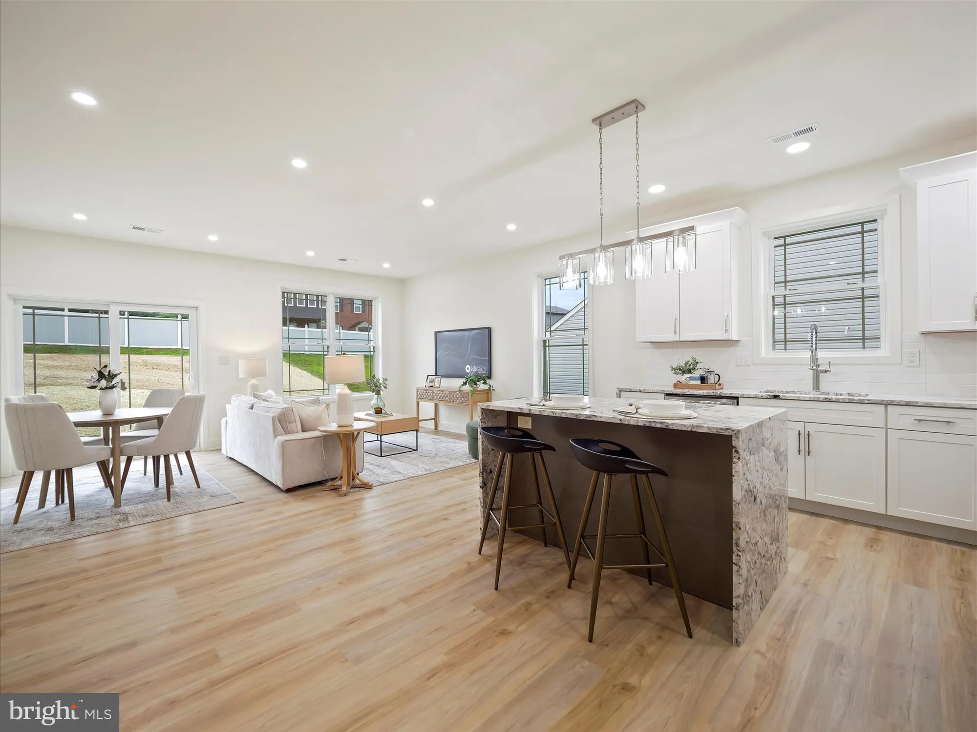 Property Slideshow image 18 of 37 | 11797 mystic rock ln s, Waynesboro, PA, 17268