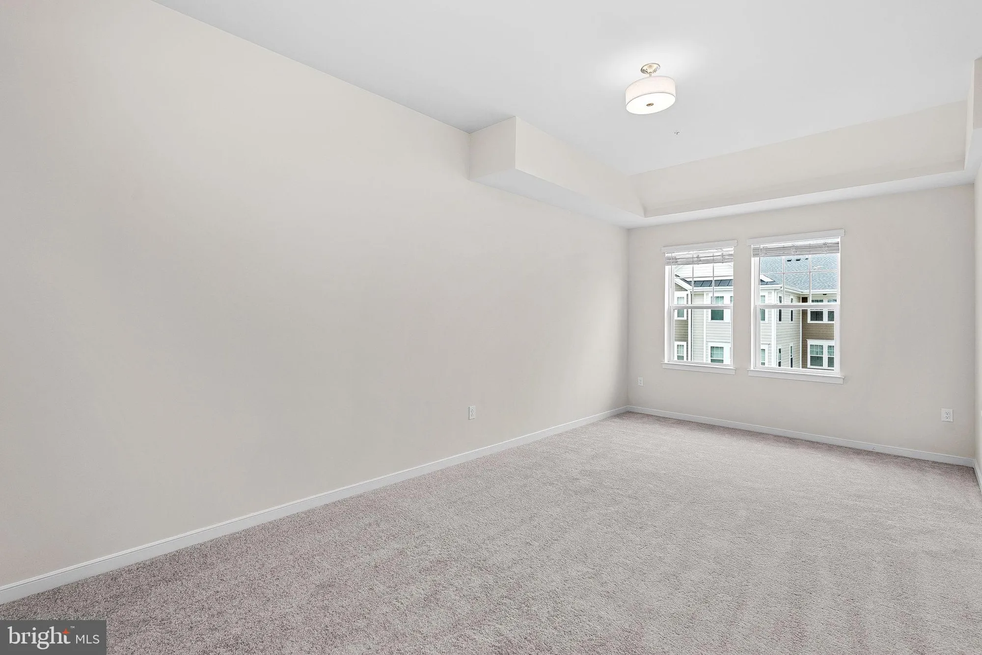 Property Slideshow image 13 of 34 | 700 mount airy ter ne unit 403, Leesburg, VA, 20176