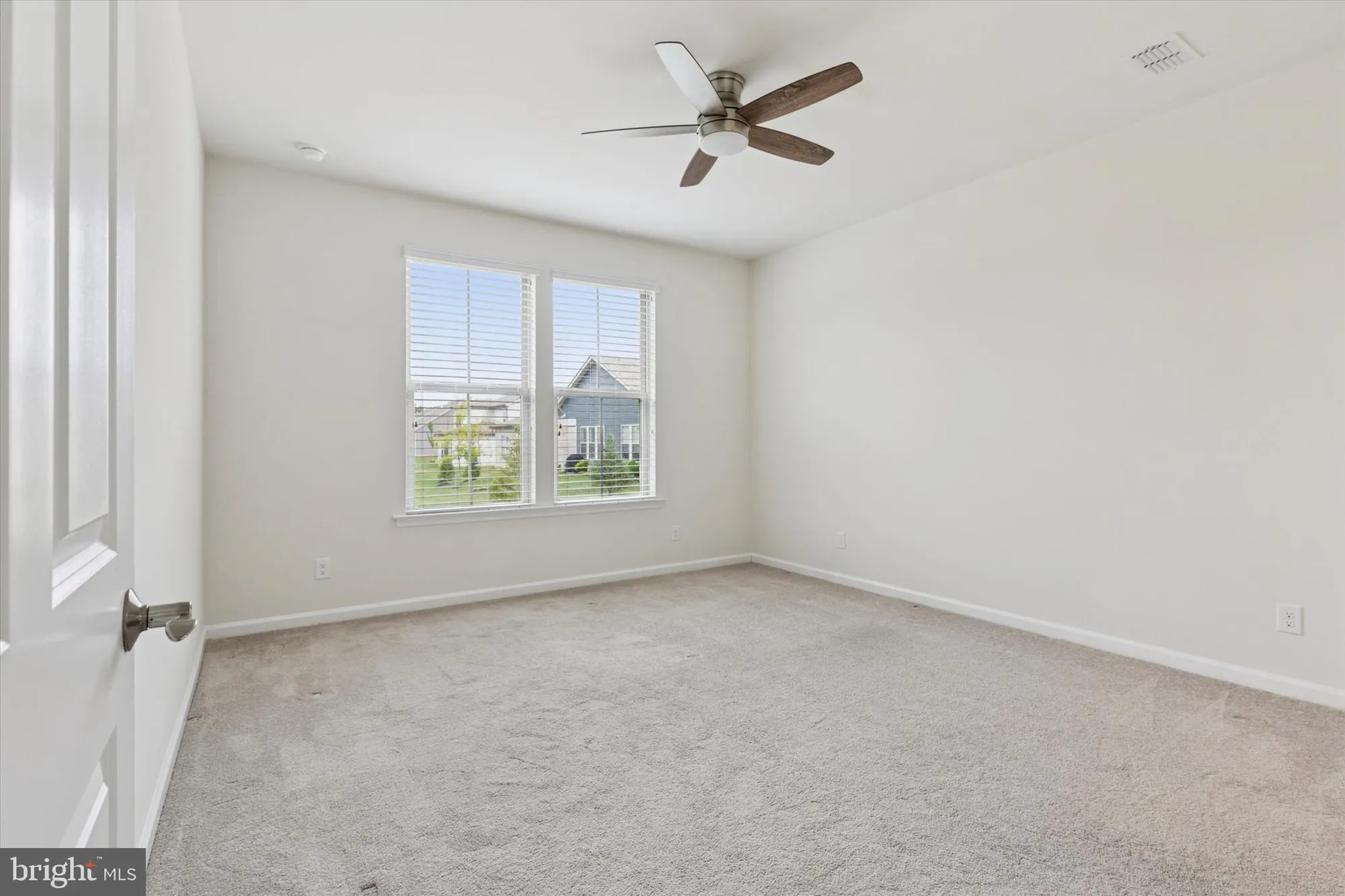 Property Slideshow image 15 of 31 | 1095 owen ln, Hatfield, PA, 19440