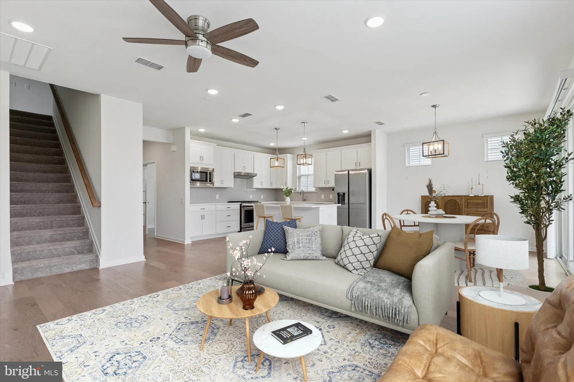 Property Slideshow image 12 of 31 | 1095 owen ln, Hatfield, PA, 19440