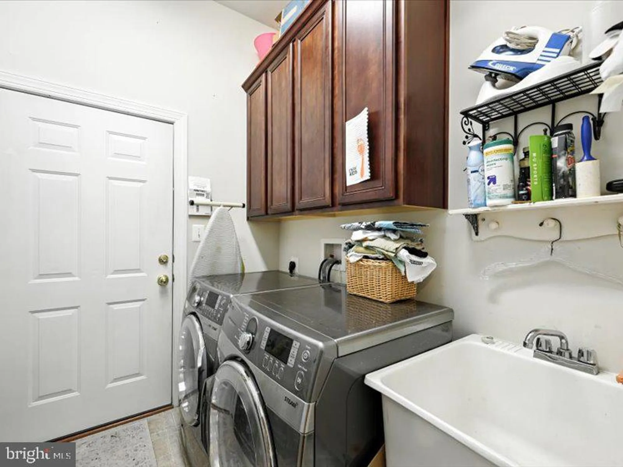 Property Slideshow image 24 of 37 | 13106 old field ter, Laurel, MD, 20707