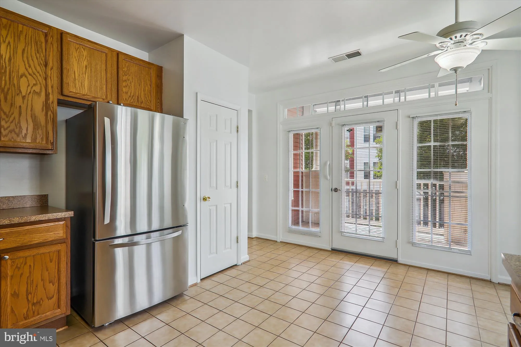 Property Slideshow image 6 of 54 | 13851 belle chasse blvd unit 213, Laurel, MD, 20707