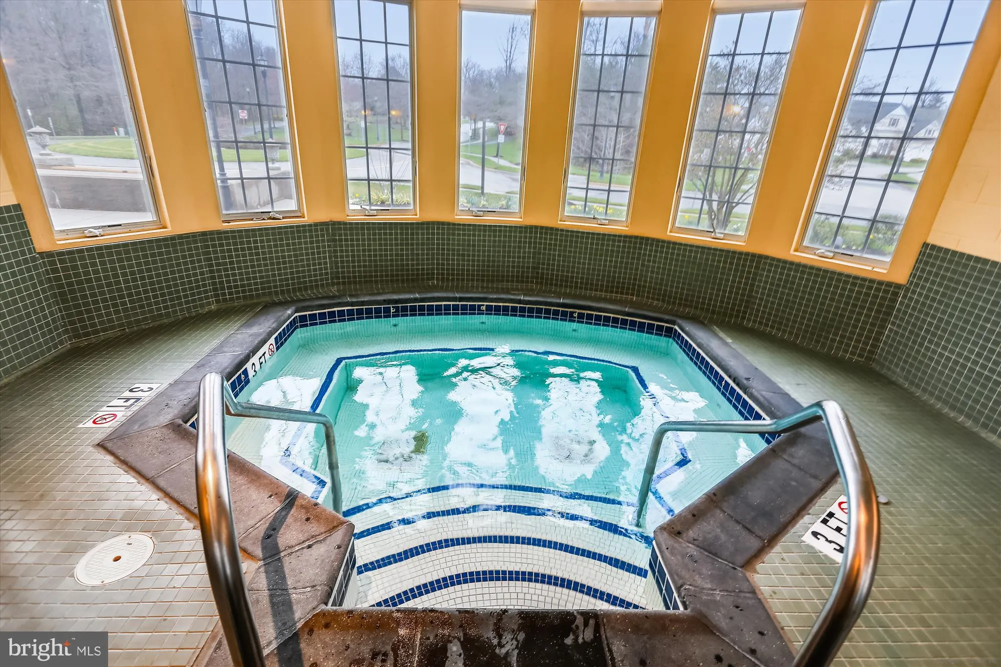 Property Slideshow image 53 of 54 | 13851 belle chasse blvd unit 213, Laurel, MD, 20707