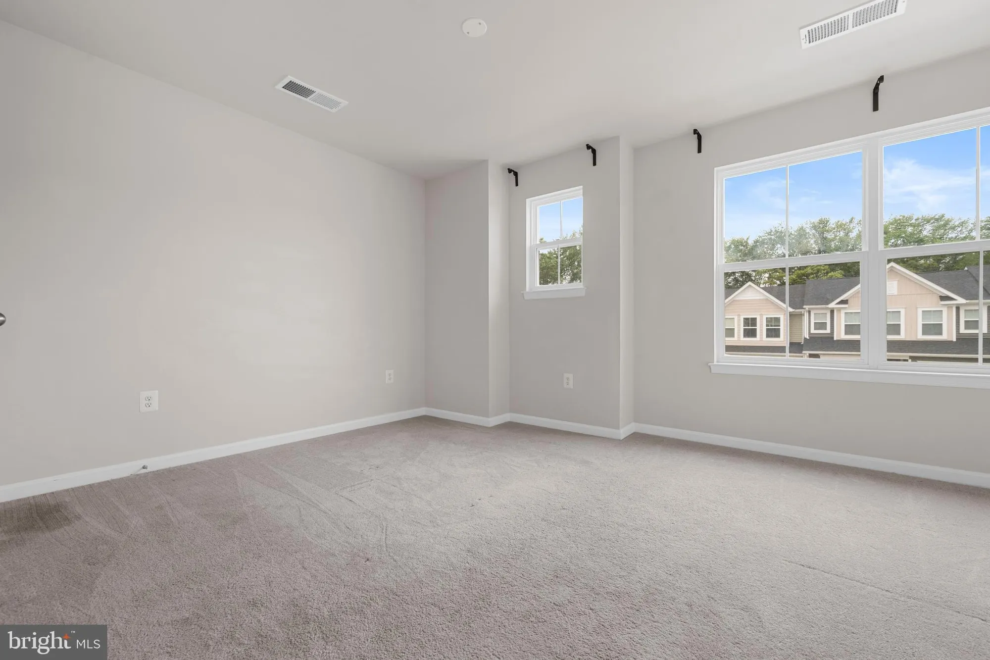 Property Slideshow image 21 of 41 | 14035 madrona ln, Woodbridge, VA, 22193