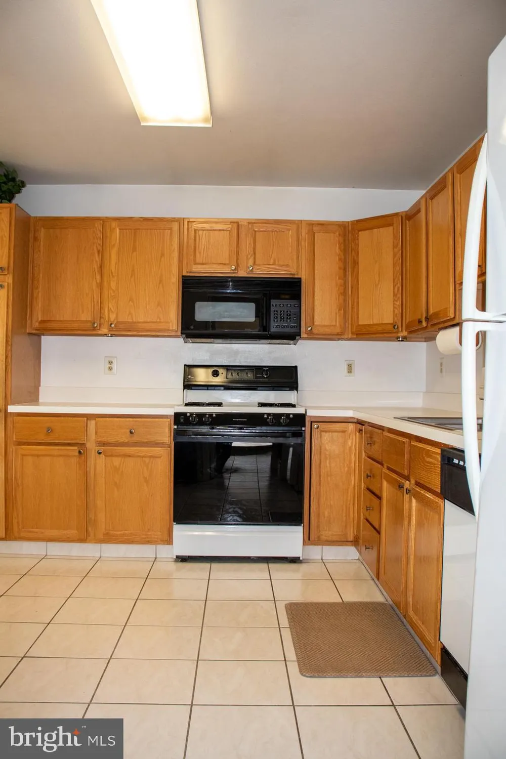 Property Slideshow image 11 of 37 | 267 nighthawk dr # 267, Monroe Township, NJ, 08831