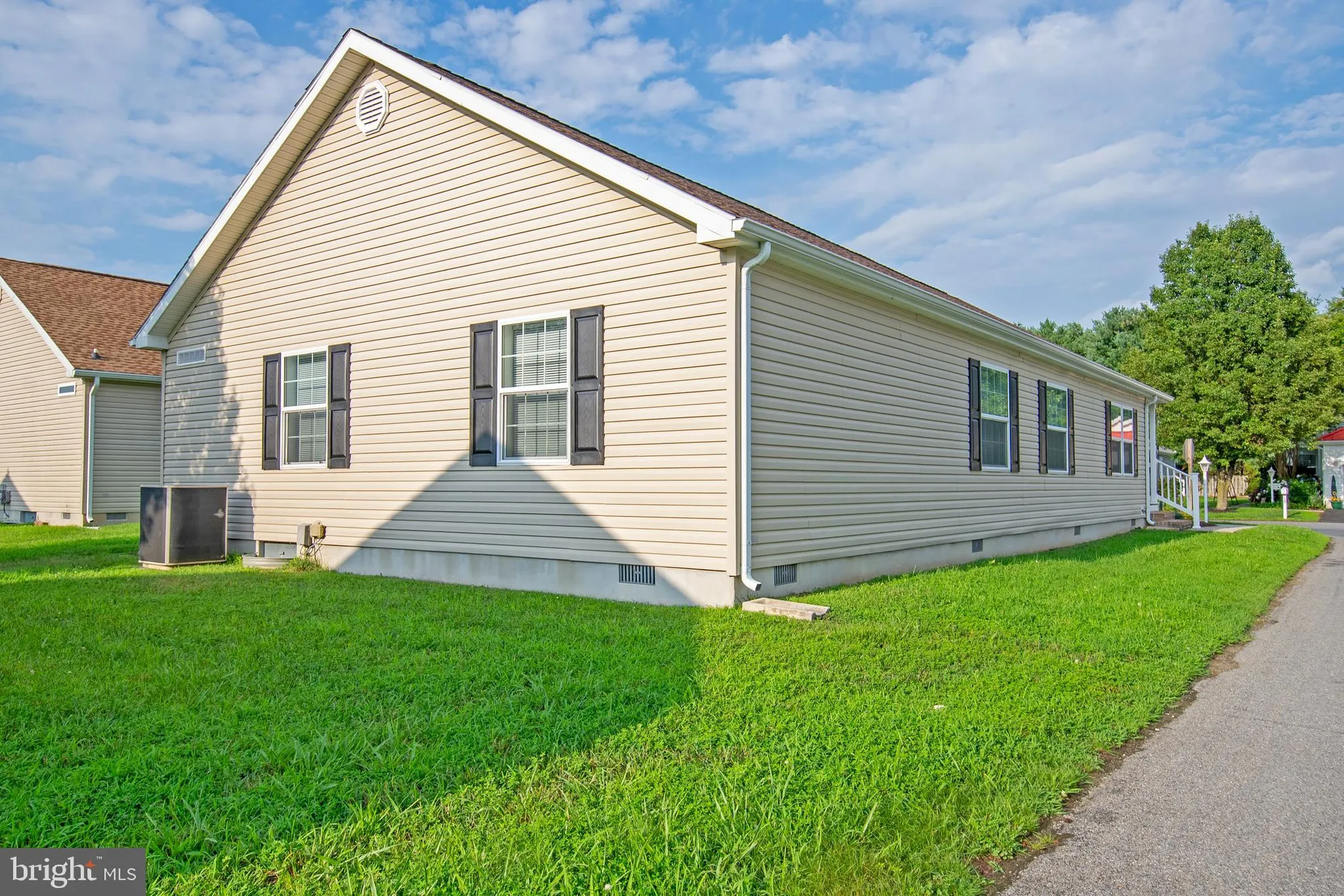 Property Slideshow image 3 of 29 | 192 daffodil dr # 36, Magnolia, DE, 19962