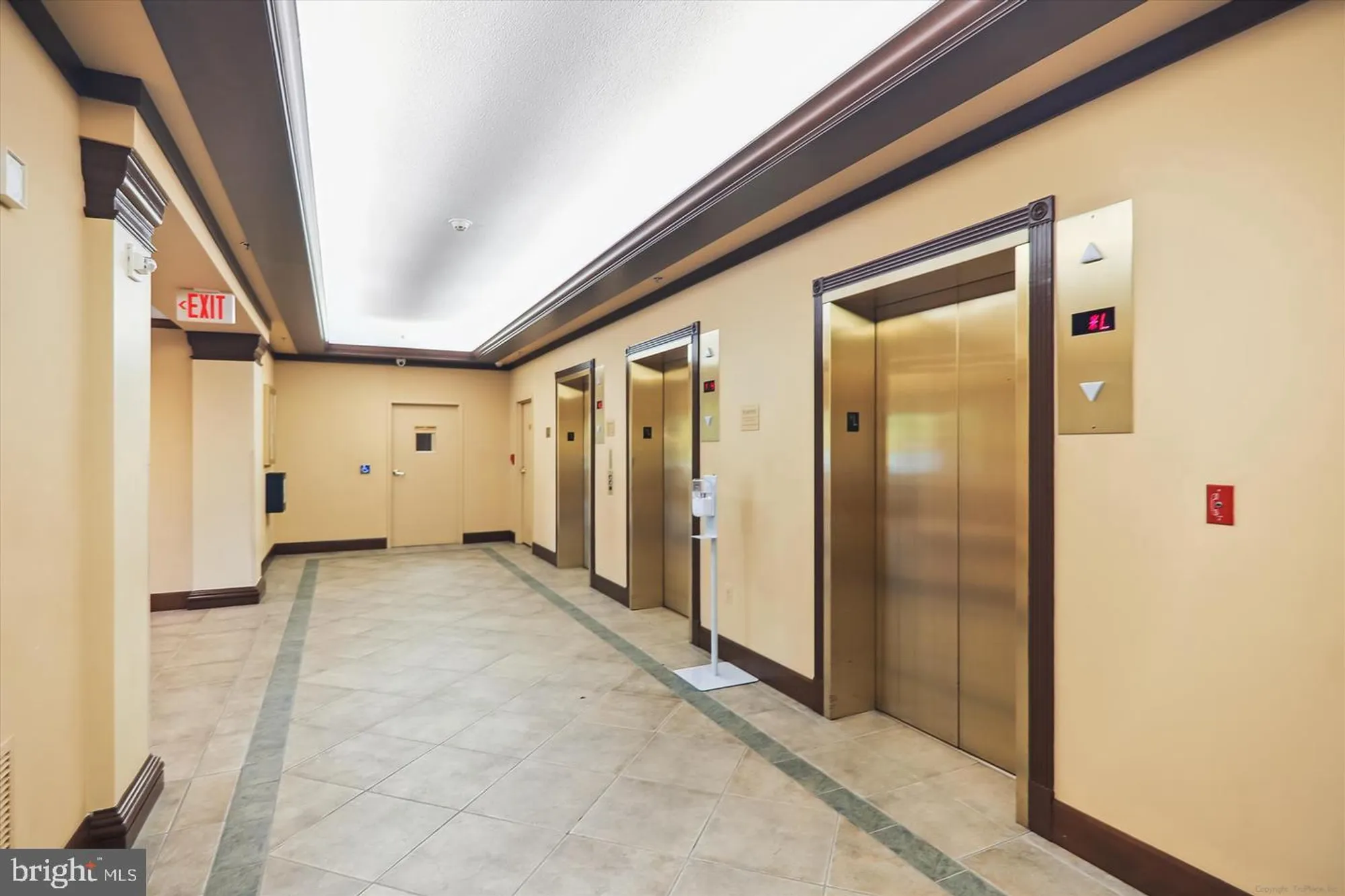 Property Slideshow image 27 of 47 | 3100 n leisure world blvd 812, Silver Spring, MD, 20906