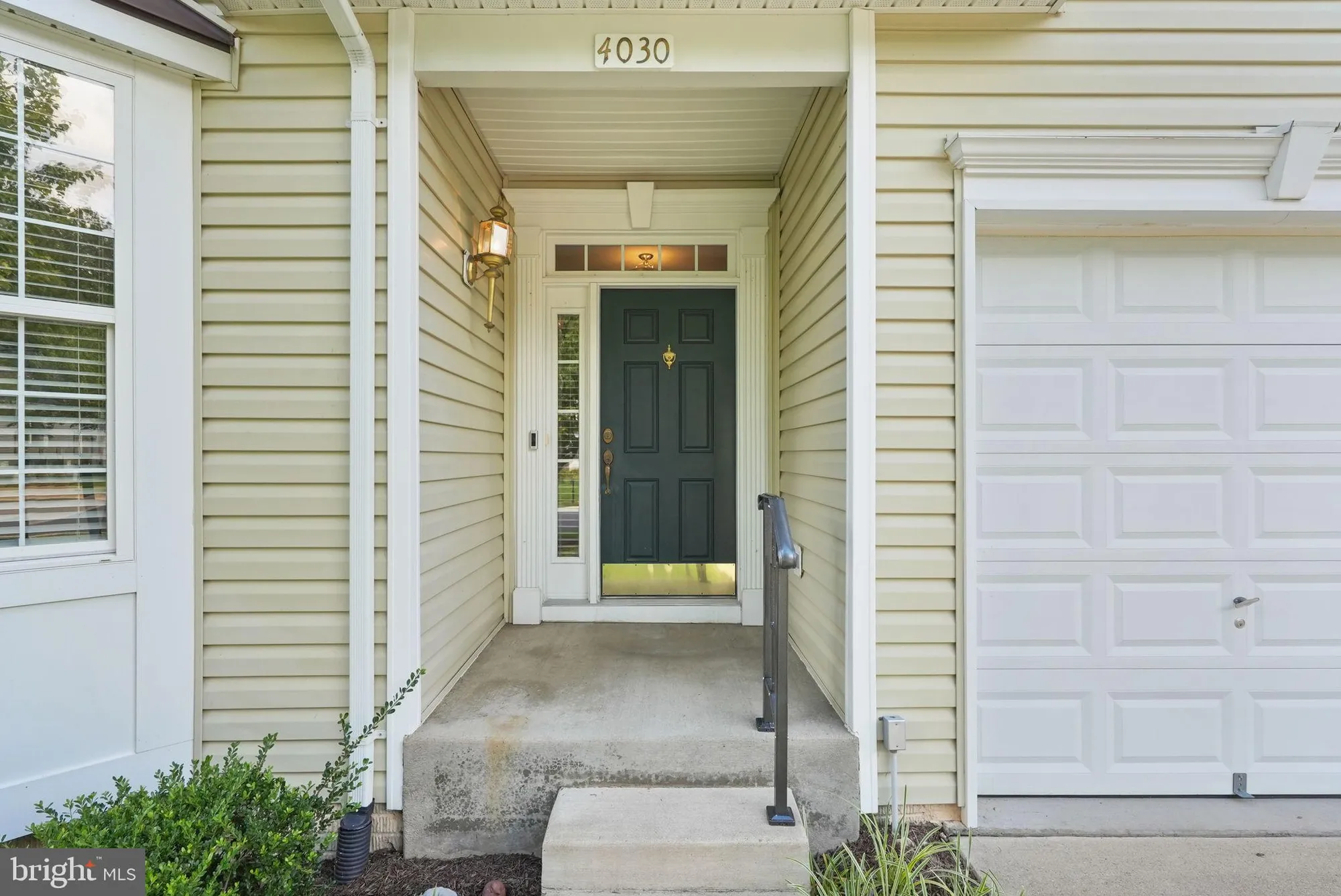 Property Slideshow image 6 of 65 | 4030 great harvest ct, Dumfries, VA, 22025