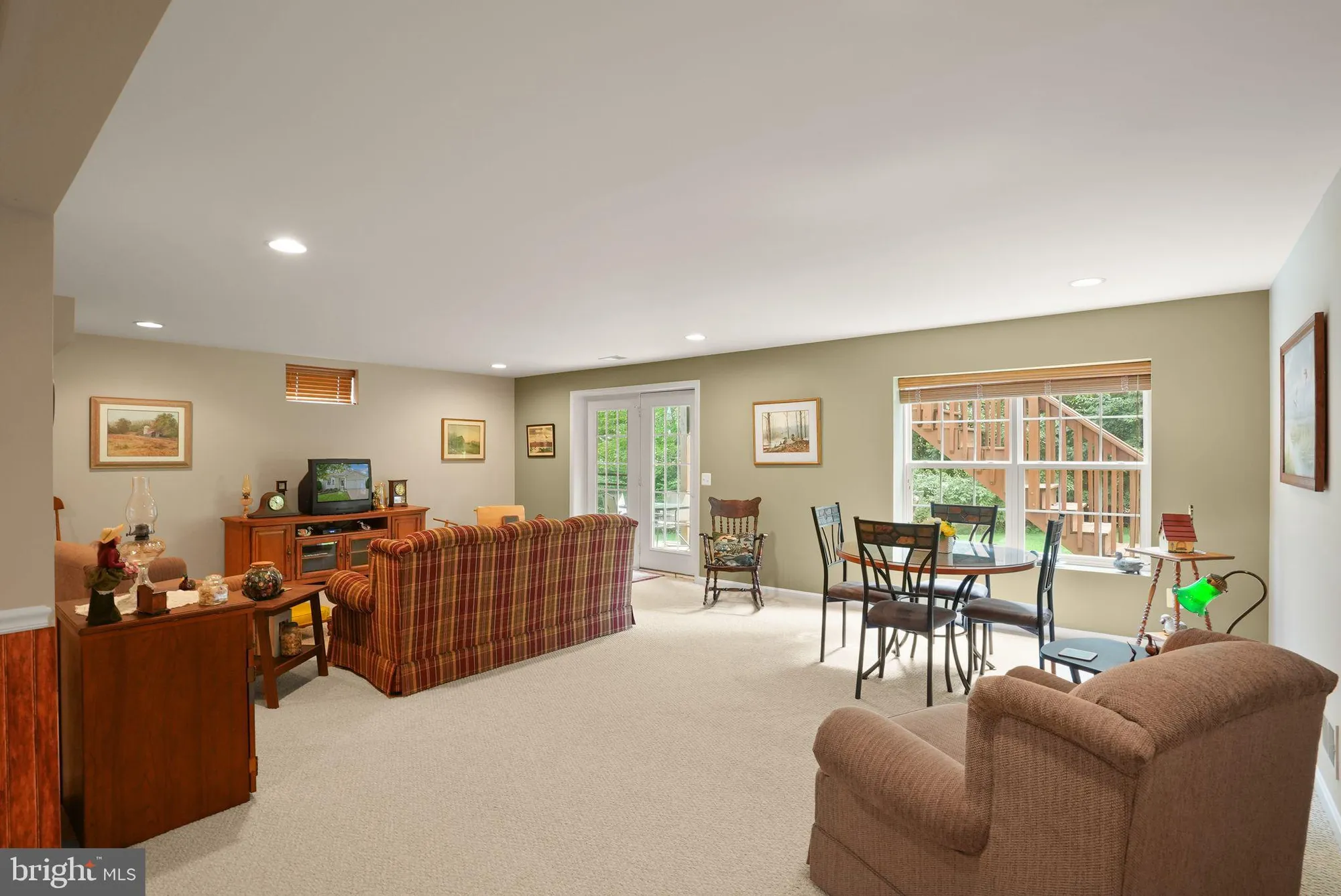 Property Slideshow image 40 of 65 | 4030 great harvest ct, Dumfries, VA, 22025