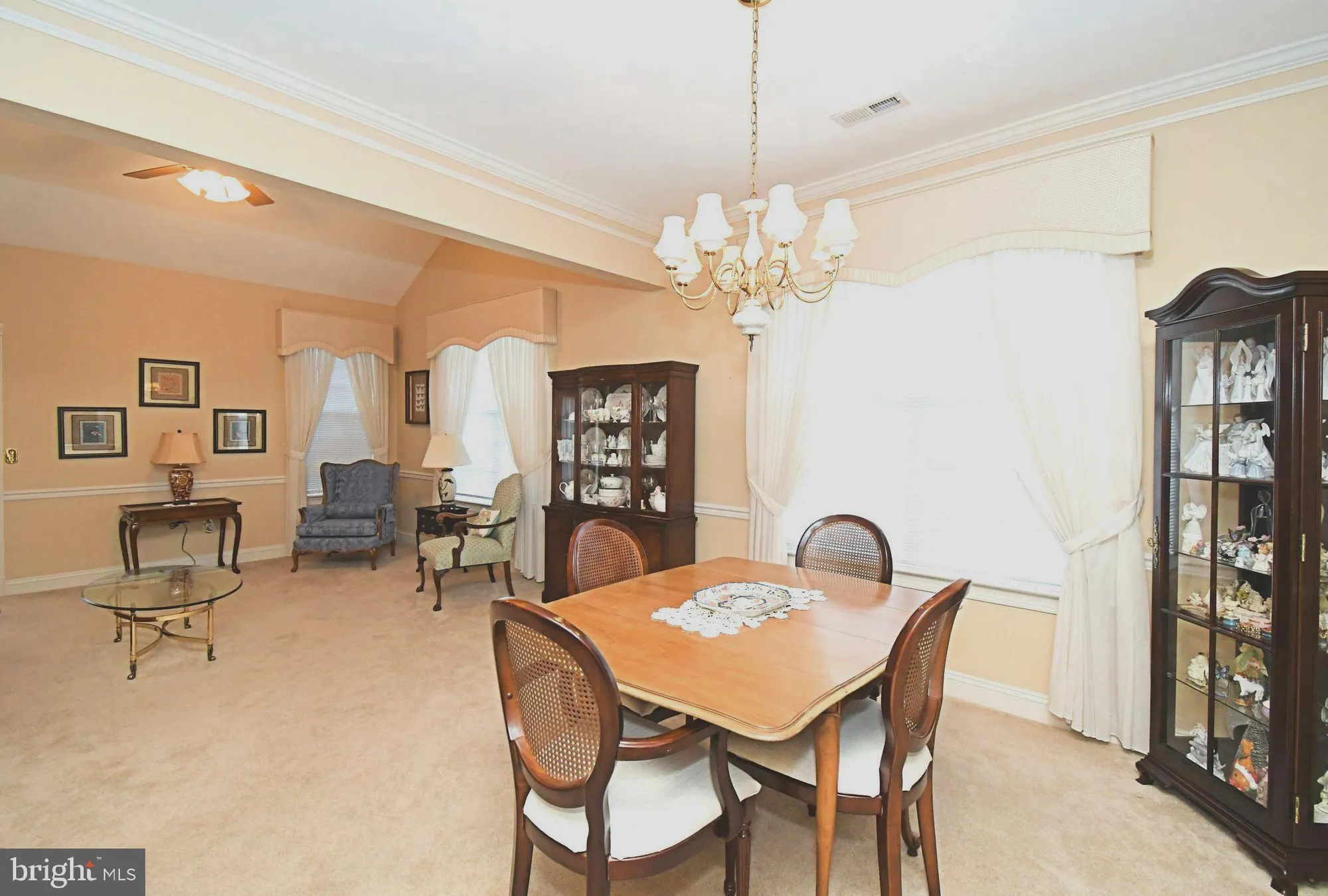 Property Slideshow image 5 of 29 | 2 newbury way, Lansdale, PA, 19446