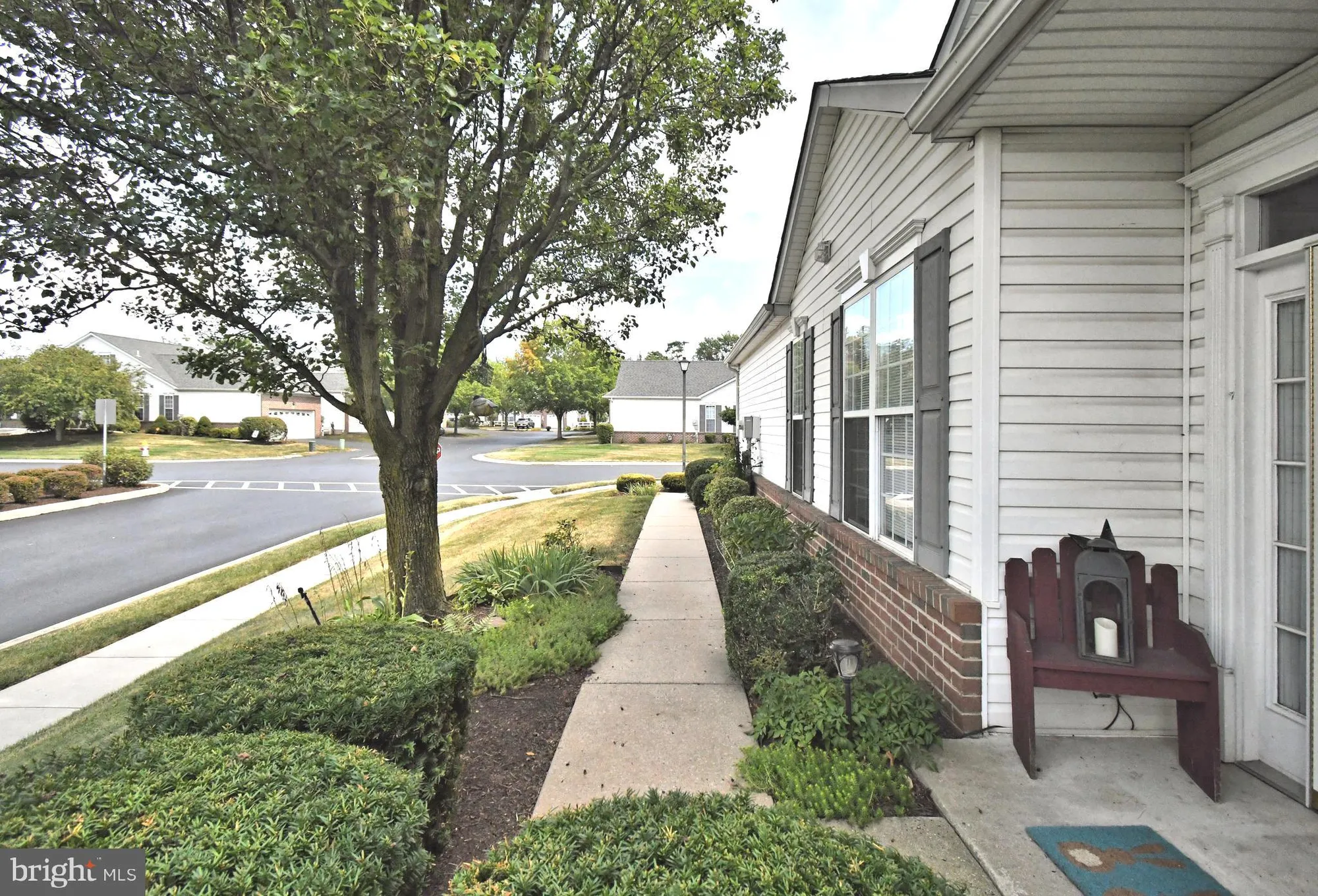 Property Slideshow image 3 of 29 | 2 newbury way, Lansdale, PA, 19446