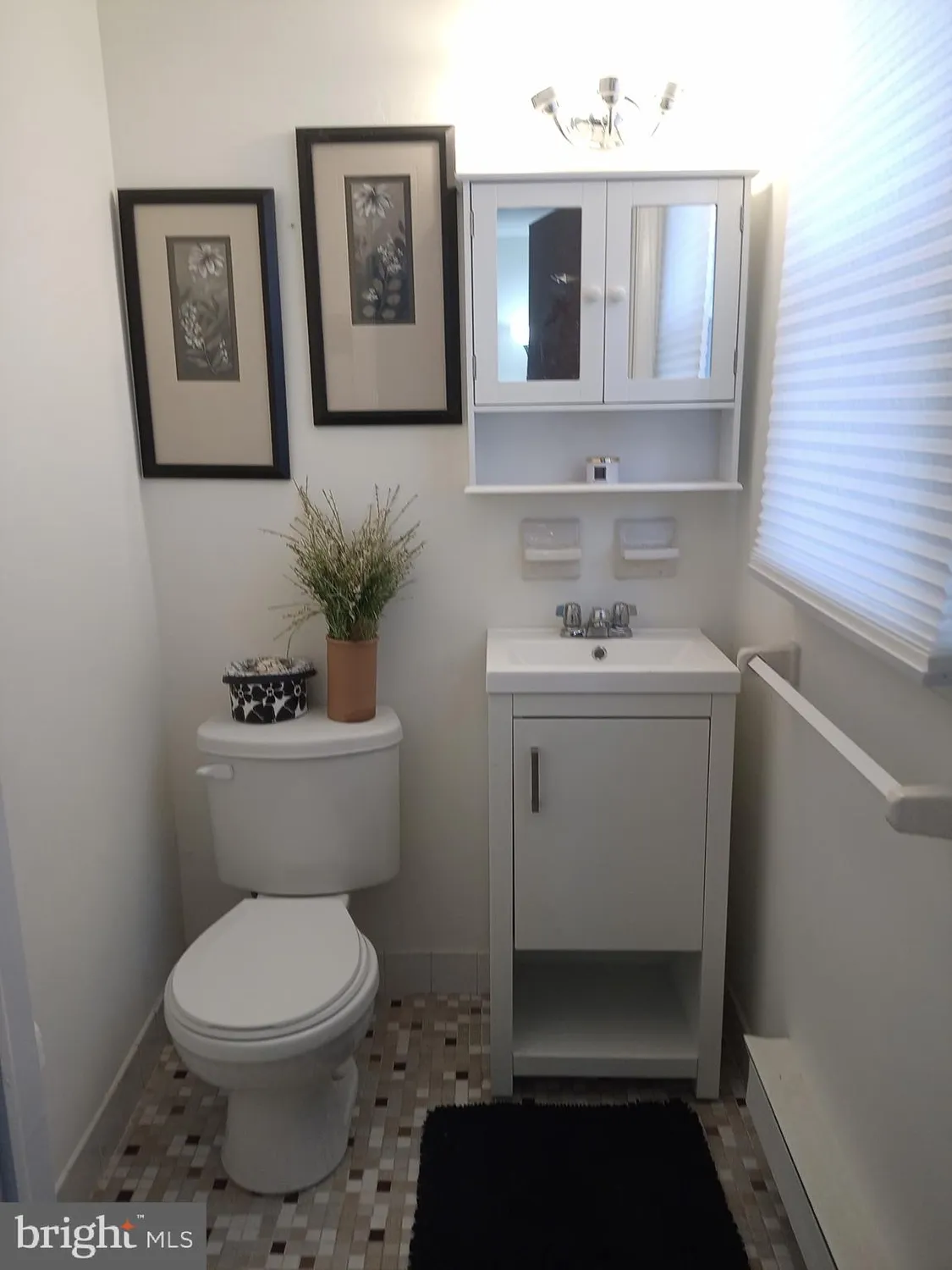 Property Slideshow image 10 of 26 | 45 huntington dr, Southampton, NJ, 08088