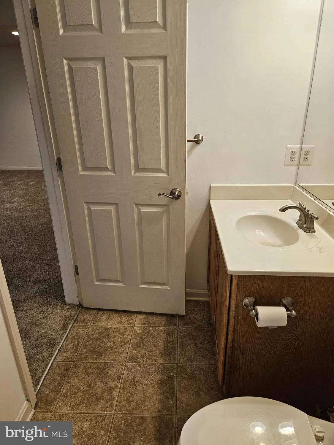 Property Slideshow image 44 of 52 | 228 anita ct, Newark, DE, 19702