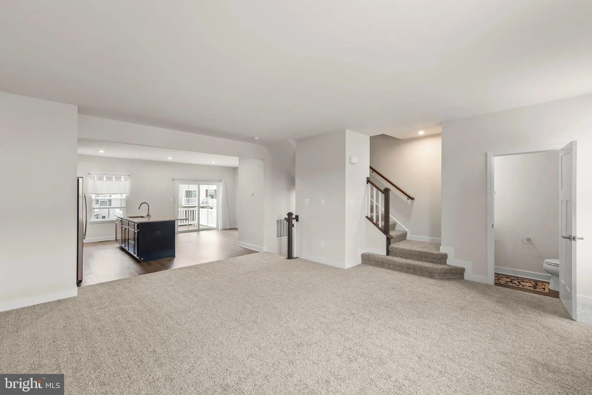 Property Slideshow image 7 of 23 | 105 bayhill ter, Lake Frederick, VA, 22630