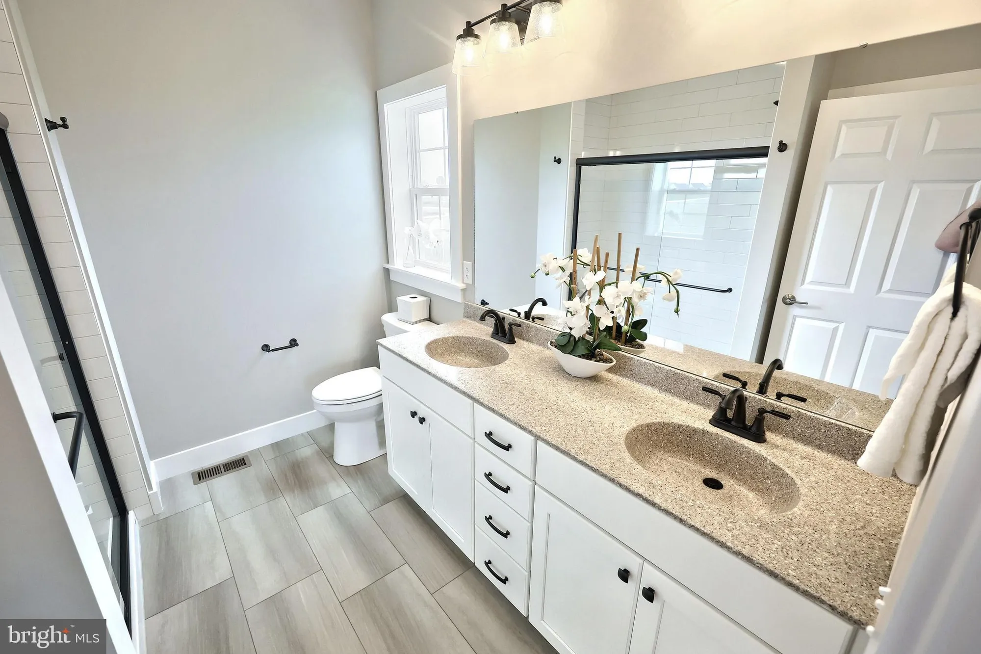 Property Slideshow image 17 of 23 | 524 winding creek blvd, Annville, PA, 17003