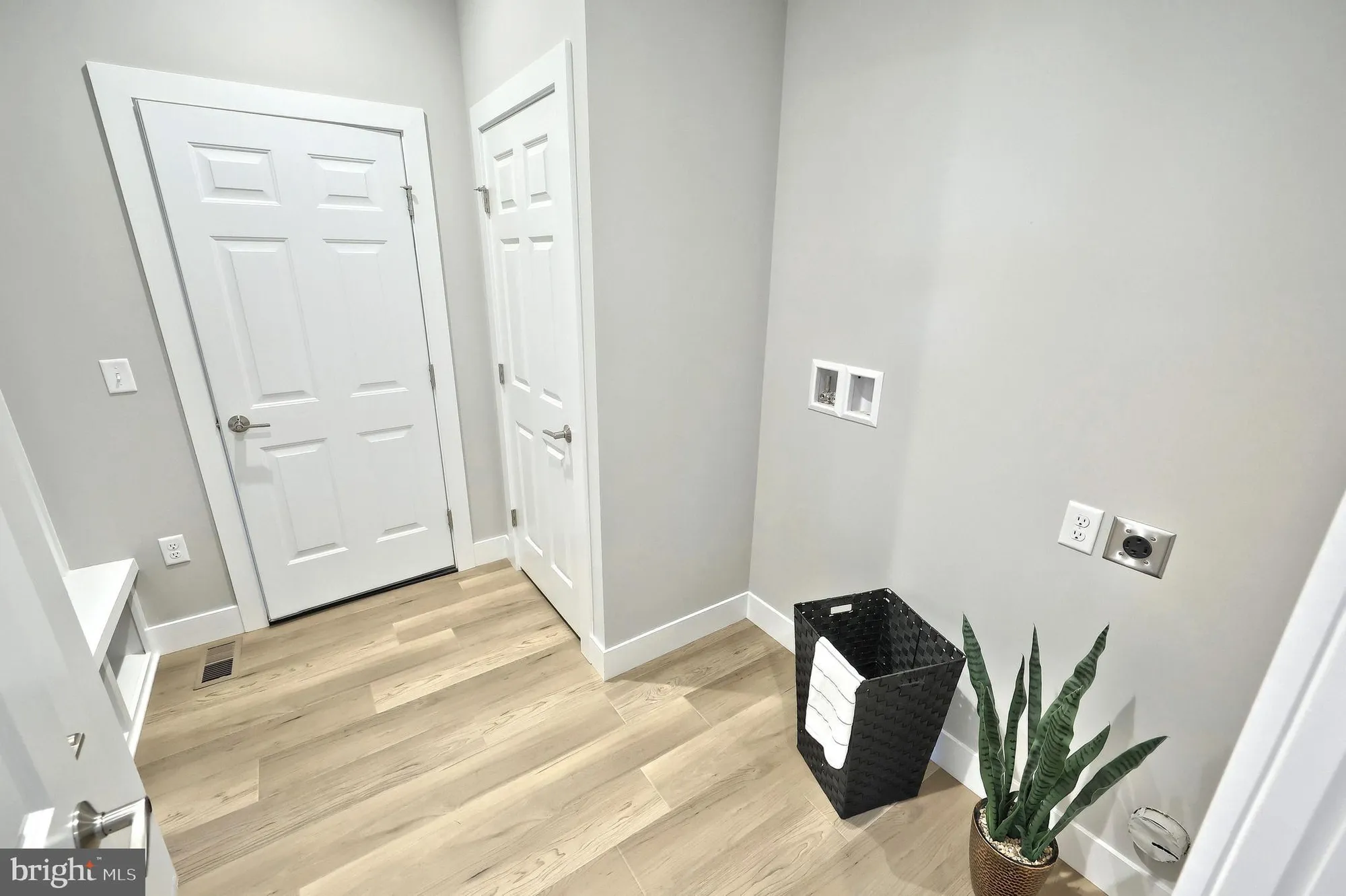 Property Slideshow image 13 of 23 | 524 winding creek blvd, Annville, PA, 17003