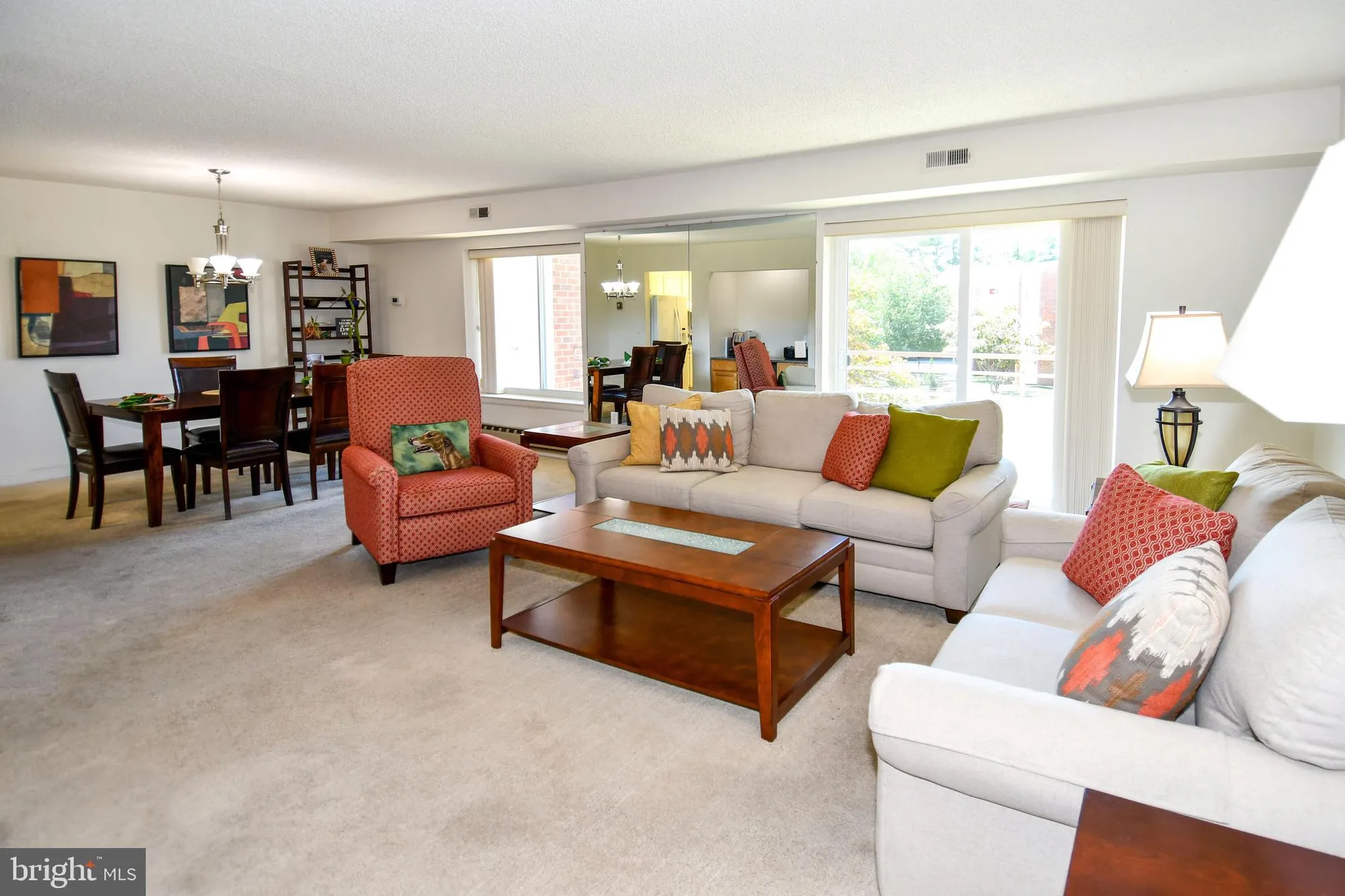 Property Slideshow image 5 of 33 | 3500 forest edge dr 15-2e, Silver Spring, MD, 20906