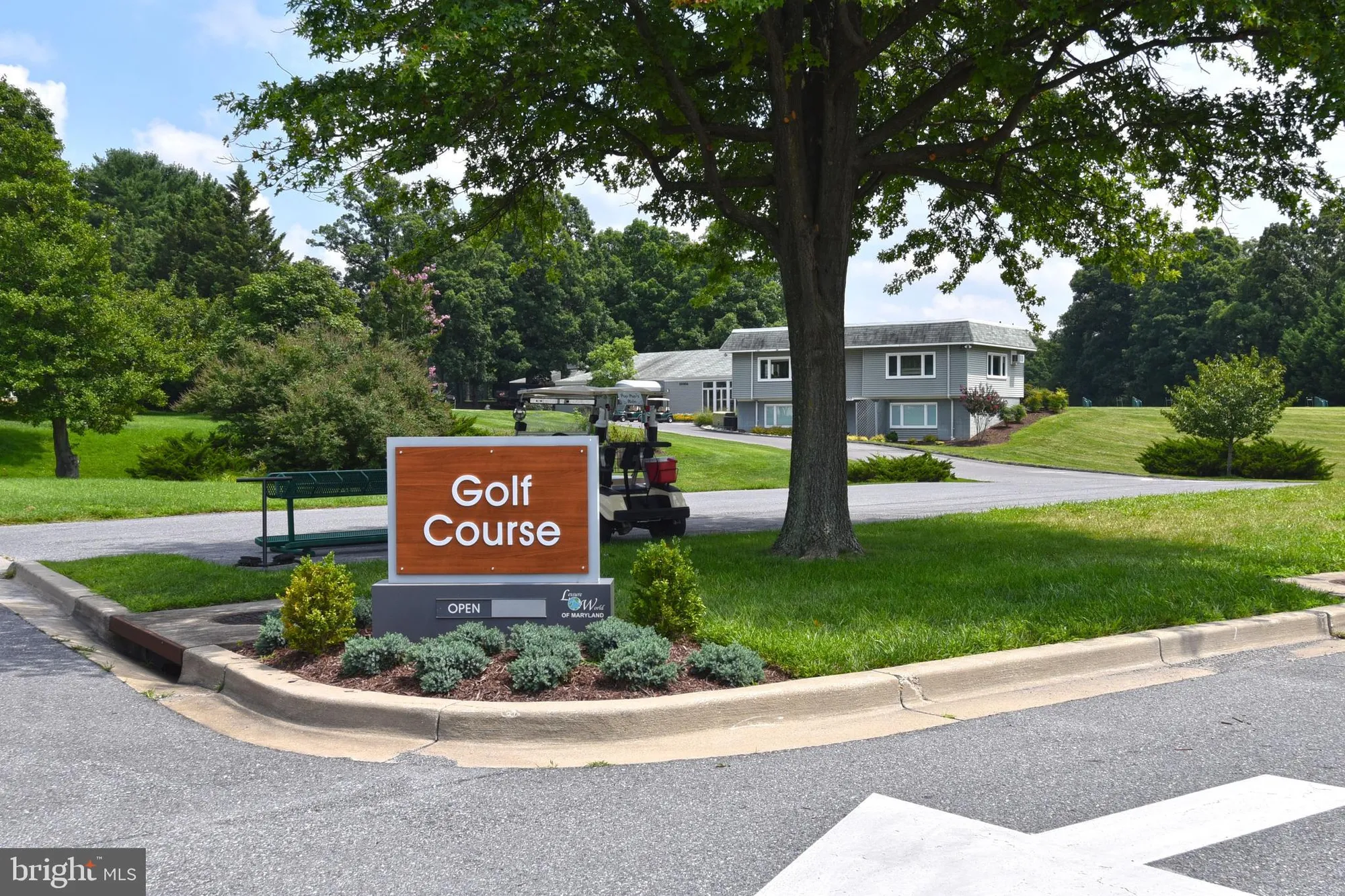 Property Slideshow image 23 of 33 | 3500 forest edge dr 15-2e, Silver Spring, MD, 20906