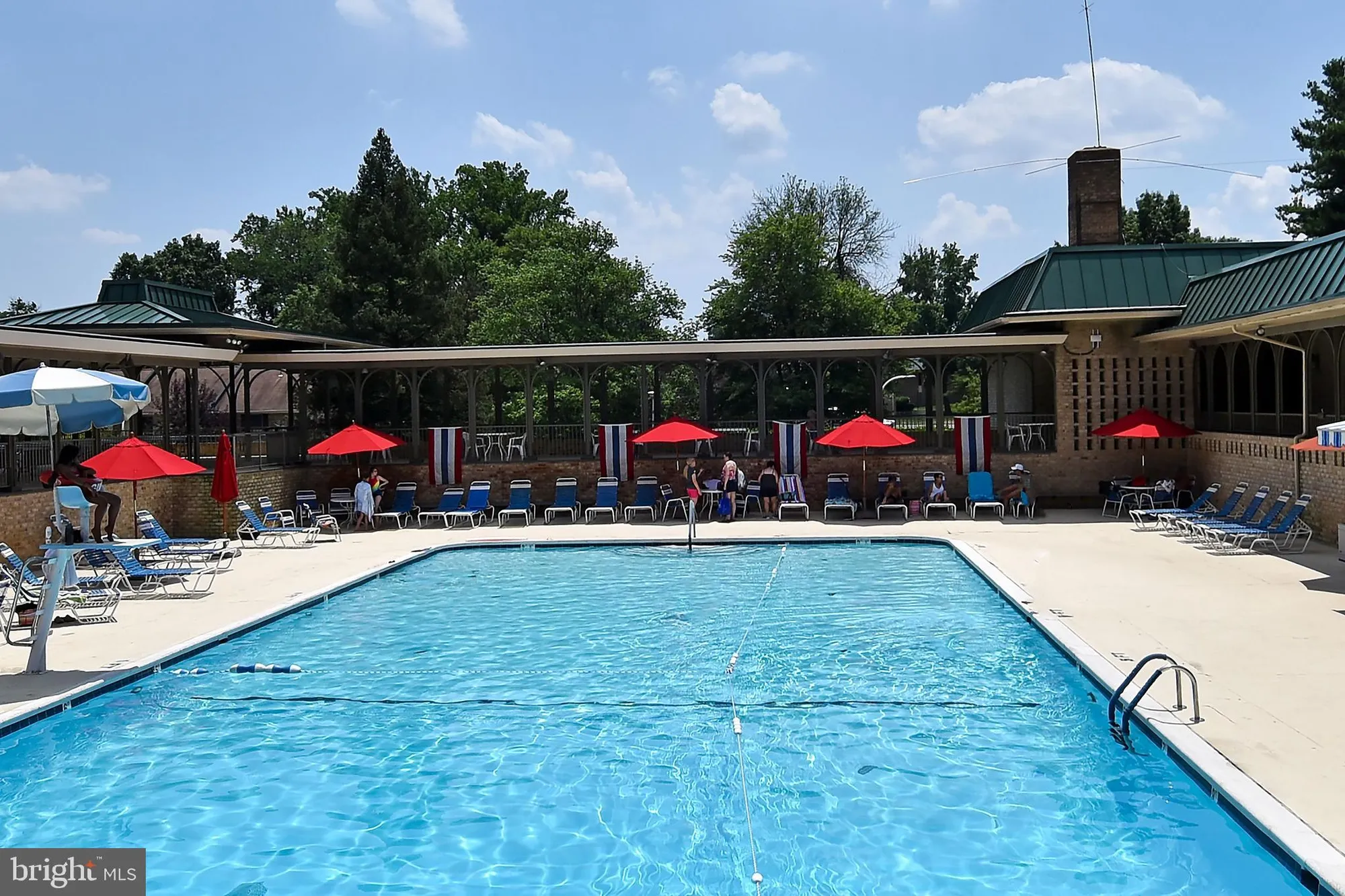 Property Slideshow image 20 of 33 | 3500 forest edge dr 15-2e, Silver Spring, MD, 20906