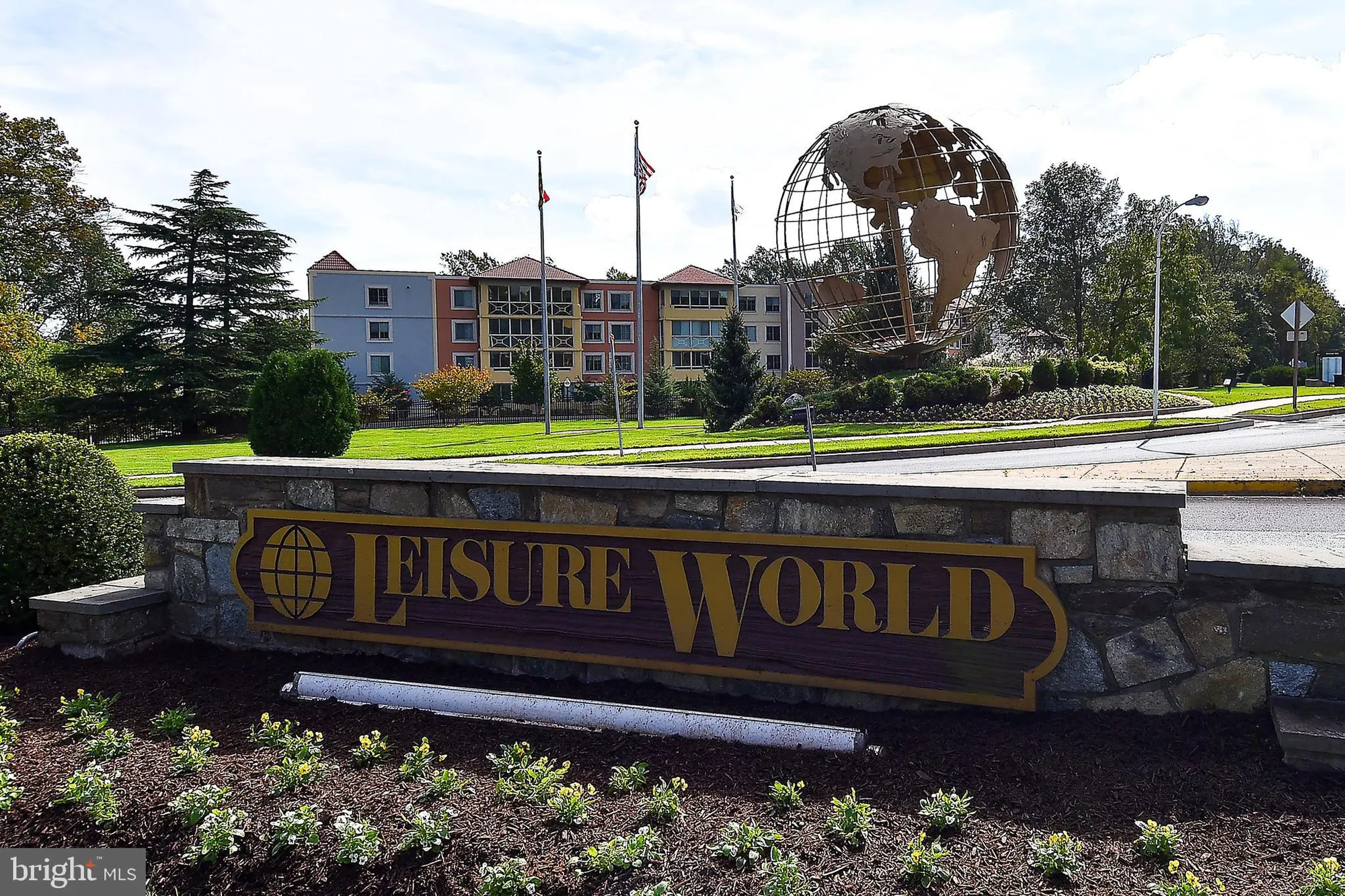 Property Slideshow image 27 of 33 | 3500 forest edge dr 15-2e, Silver Spring, MD, 20906