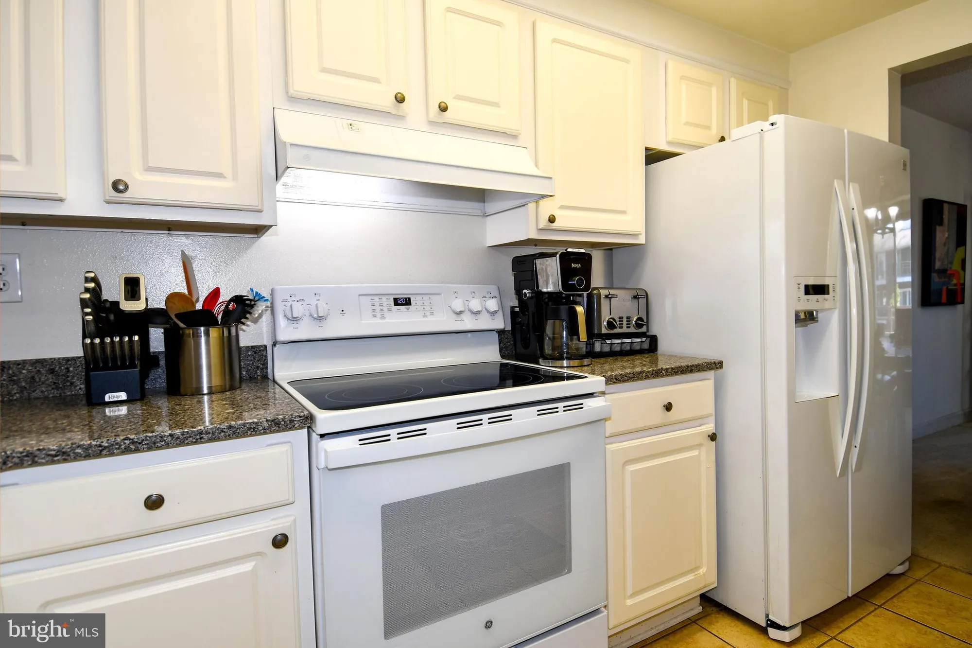 Property Slideshow image 3 of 33 | 3500 forest edge dr 15-2e, Silver Spring, MD, 20906