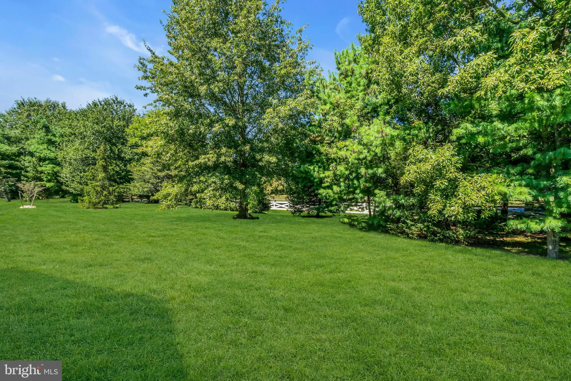 Property Slideshow image 44 of 48 | 40 bunker hill dr, Allentown, NJ, 08501