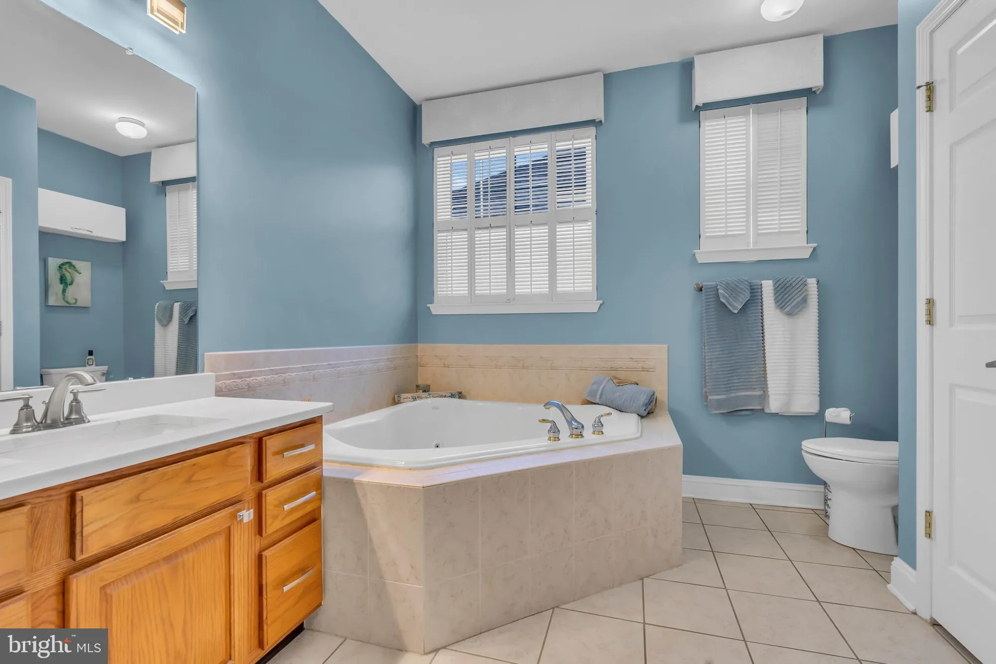 Property Slideshow image 31 of 48 | 40 bunker hill dr, Allentown, NJ, 08501
