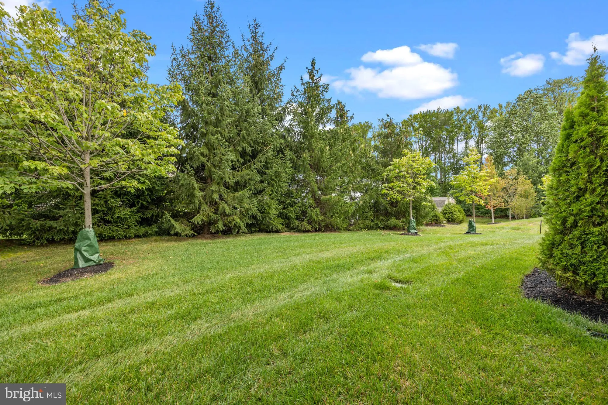 Property Slideshow image 27 of 34 | 164 tyler way, Yardley, PA, 19067