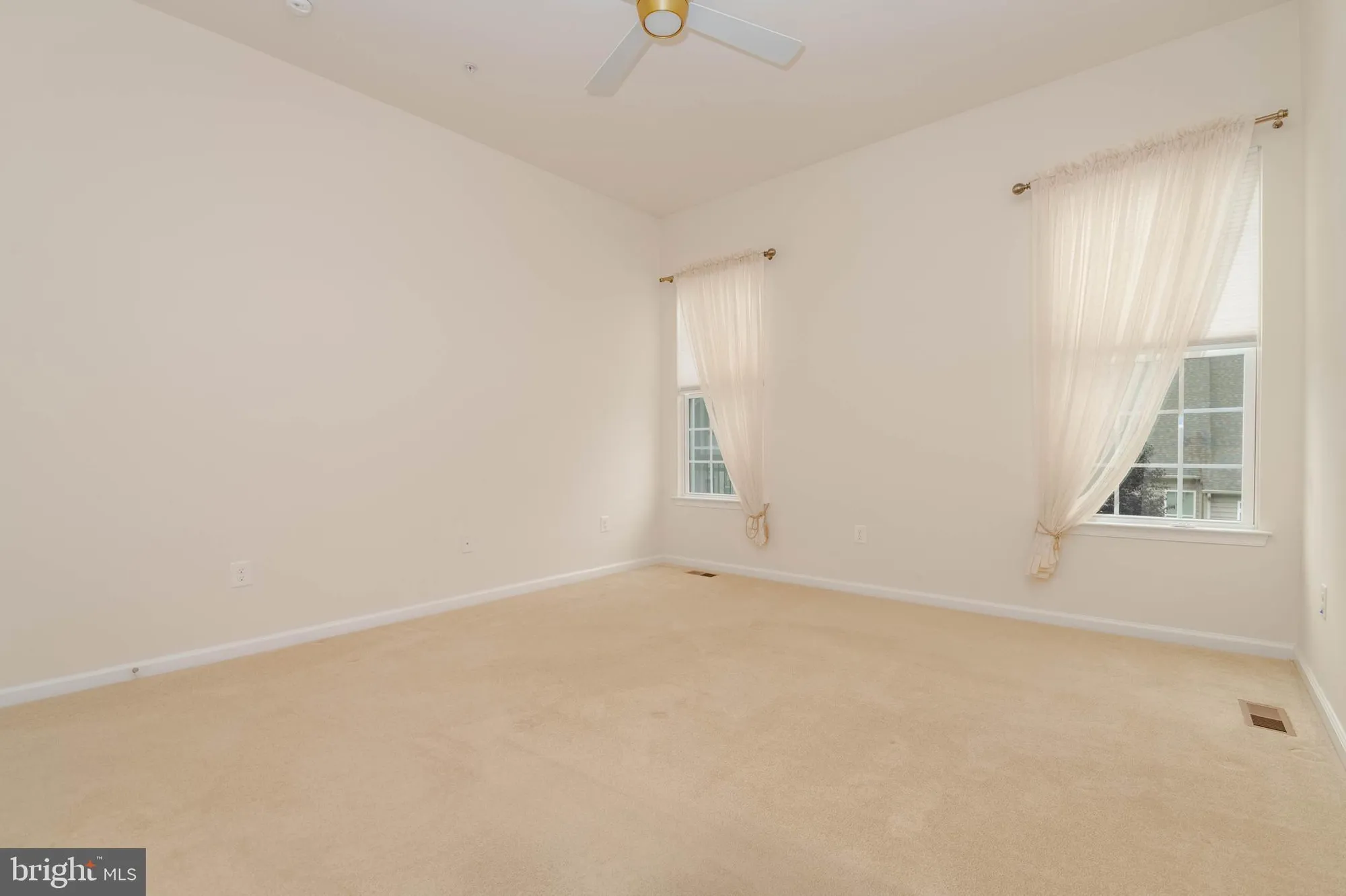 Property Slideshow image 24 of 64 | 309 lennox dr, Fallston, MD, 21047