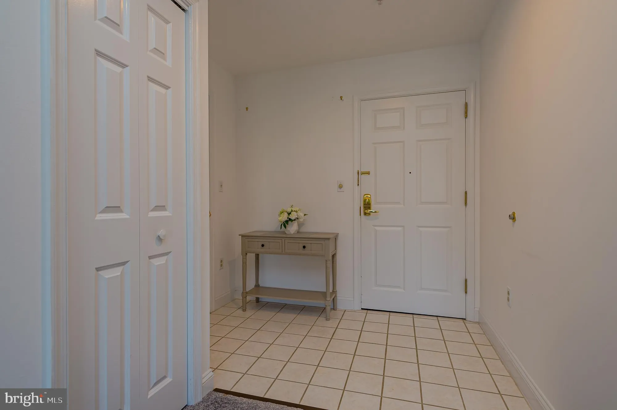 Property Slideshow image 3 of 37 | 2235 windrow dr, Princeton, NJ, 08540