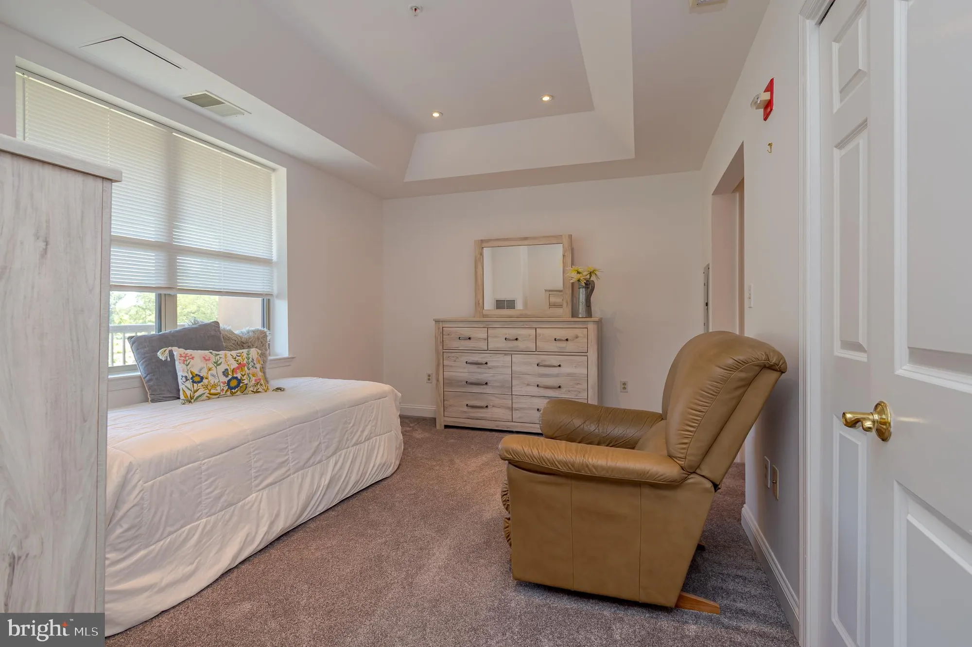 Property Slideshow image 16 of 37 | 2235 windrow dr, Princeton, NJ, 08540