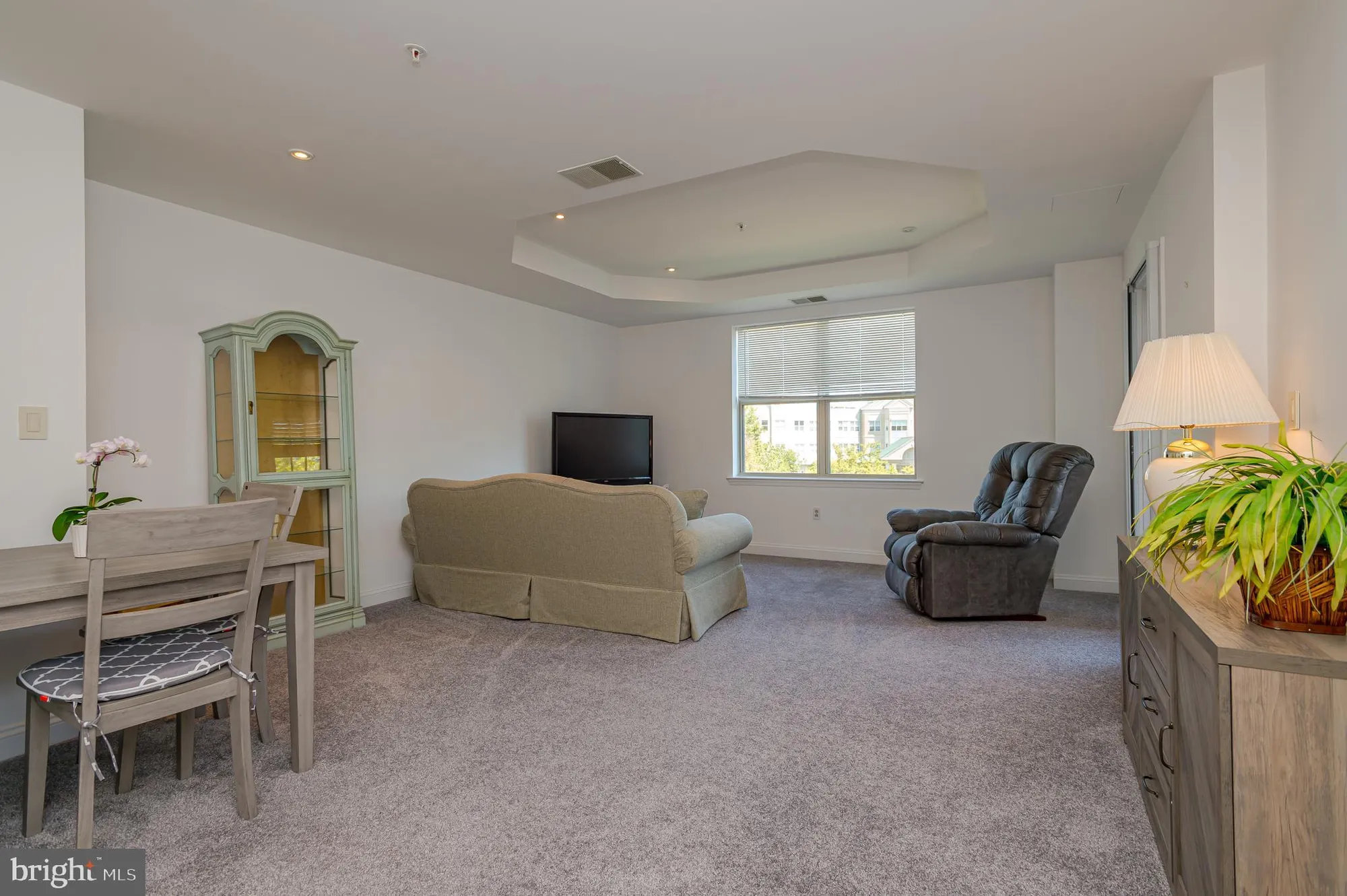 Property Slideshow image 9 of 37 | 2235 windrow dr, Princeton, NJ, 08540