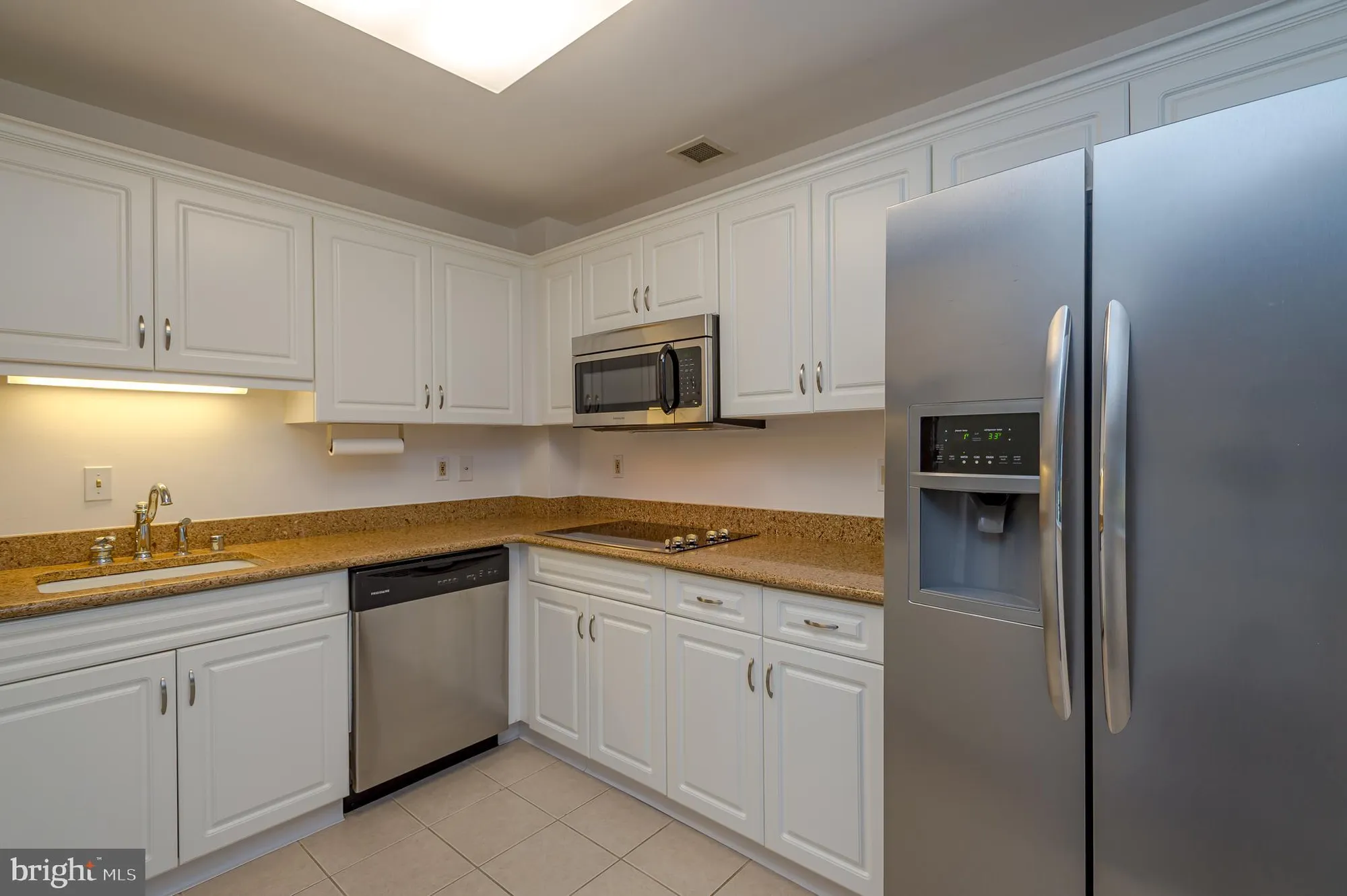 Property Slideshow image 8 of 37 | 2235 windrow dr, Princeton, NJ, 08540