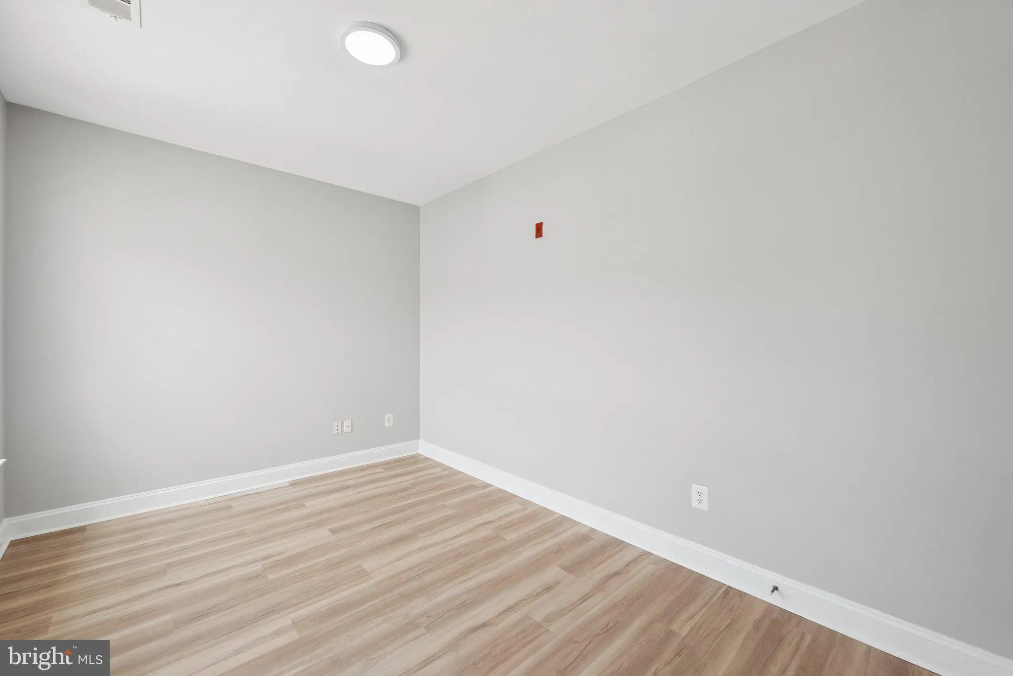 Property Slideshow image 29 of 47 | 9200 charleston dr 407, Manassas, VA, 20110