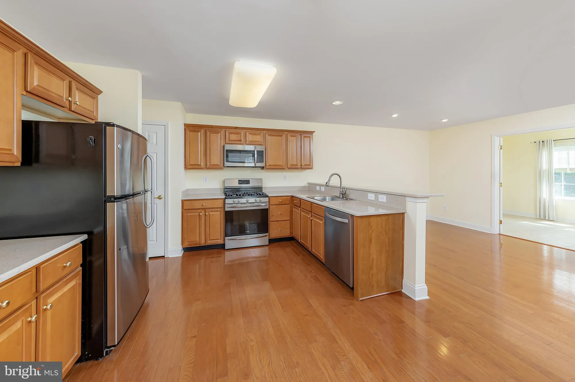 Property Slideshow image 14 of 47 | 4 hylton rd, Woolwich Twp, NJ, 08085
