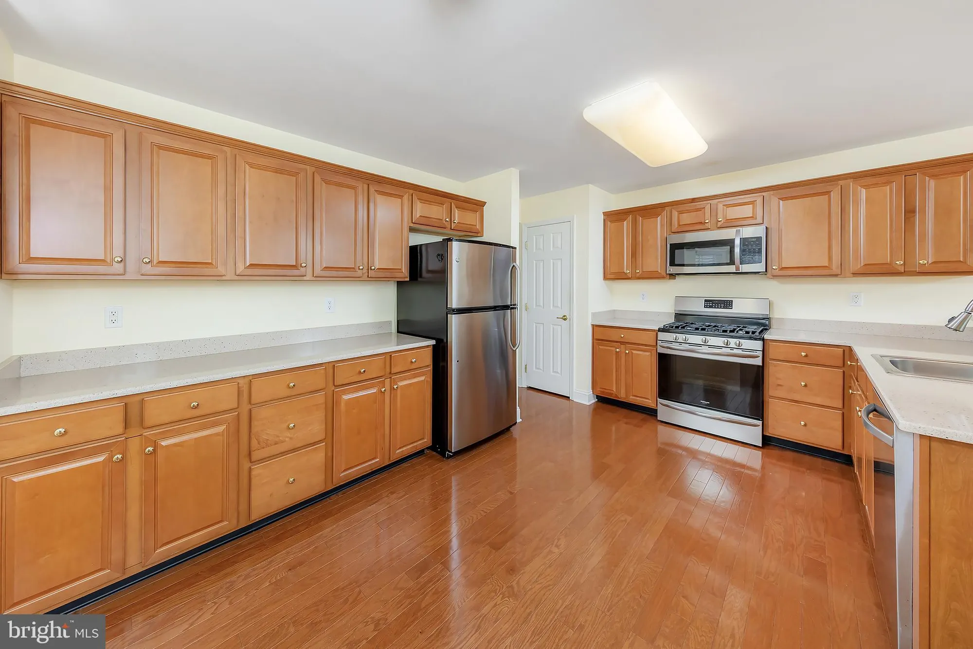 Property Slideshow image 11 of 47 | 4 hylton rd, Woolwich Twp, NJ, 08085