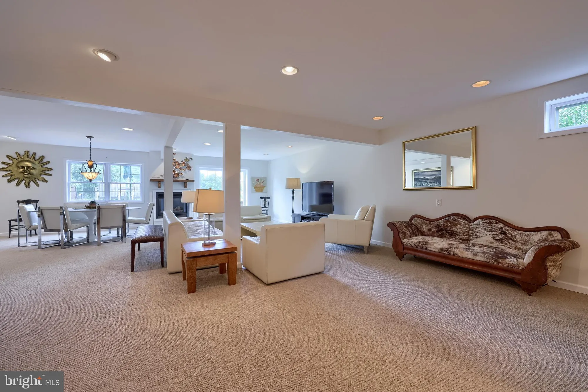 Property Slideshow image 35 of 49 | 1928 pool frg, Lancaster, PA, 17601