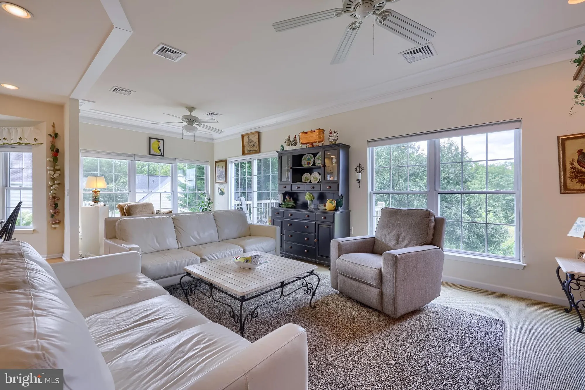 Property Slideshow image 17 of 49 | 1928 pool frg, Lancaster, PA, 17601