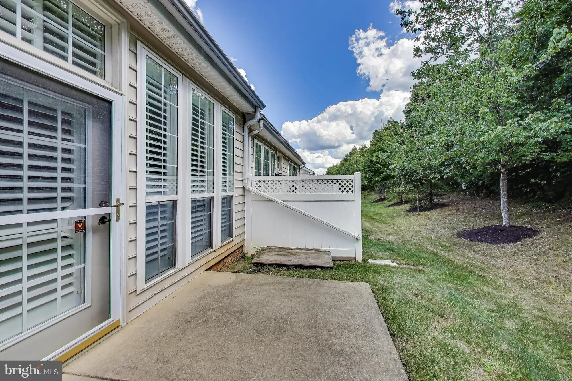 Property Slideshow image 43 of 57 | 7107 piney woods pl, Laurel, MD, 20707