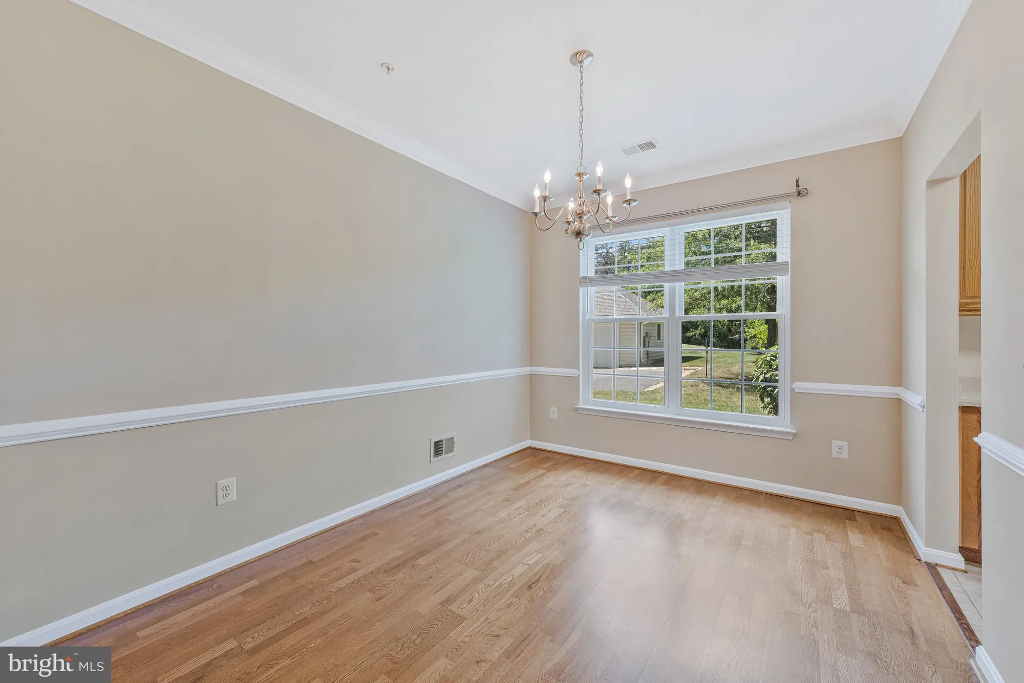 Property Slideshow image 14 of 52 | 8600 roaming ridge way unit 106, Odenton, MD, 21113