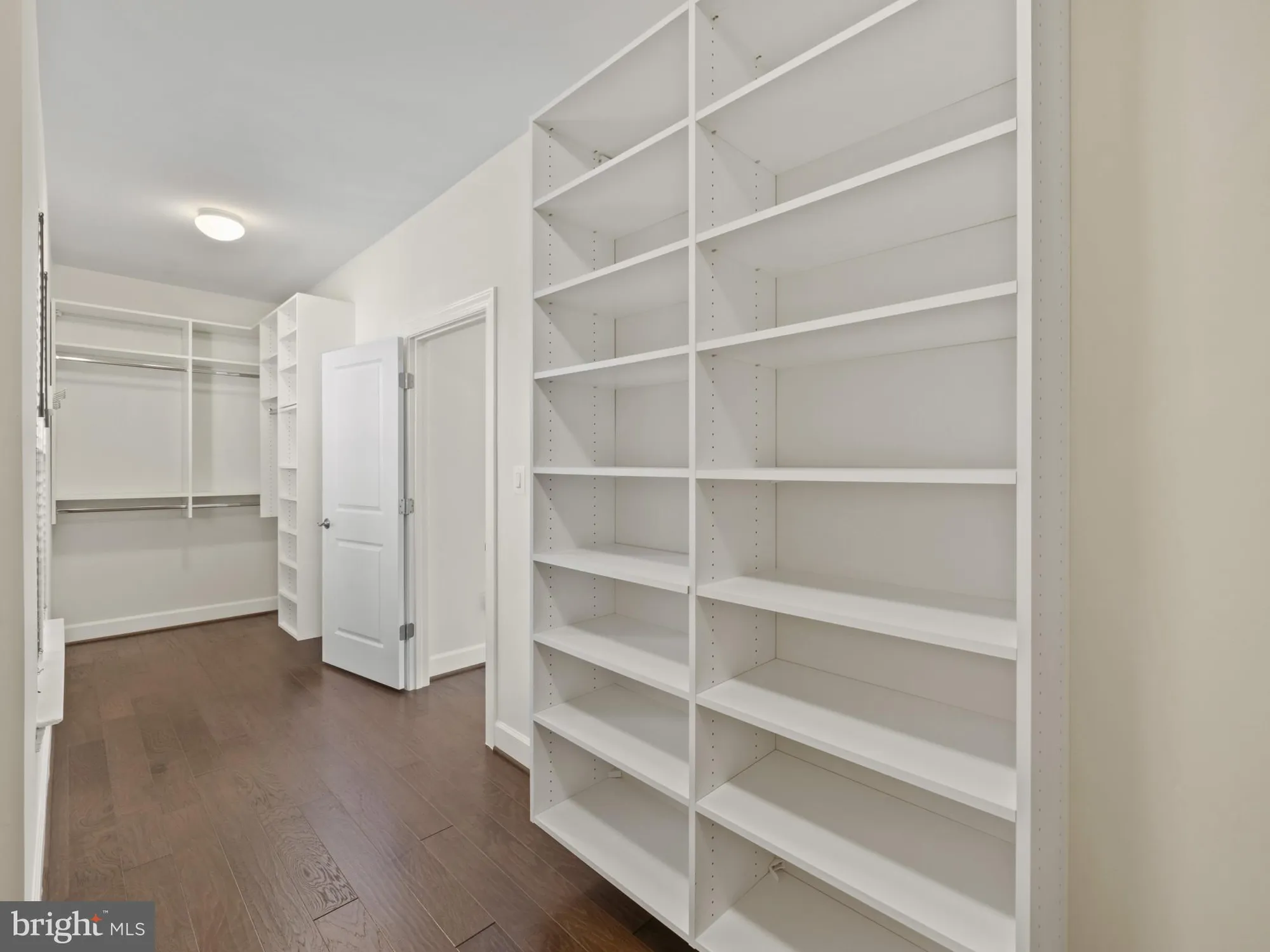 Property Slideshow image 12 of 41 | 42729 autumn day ter, Ashburn, VA, 20148