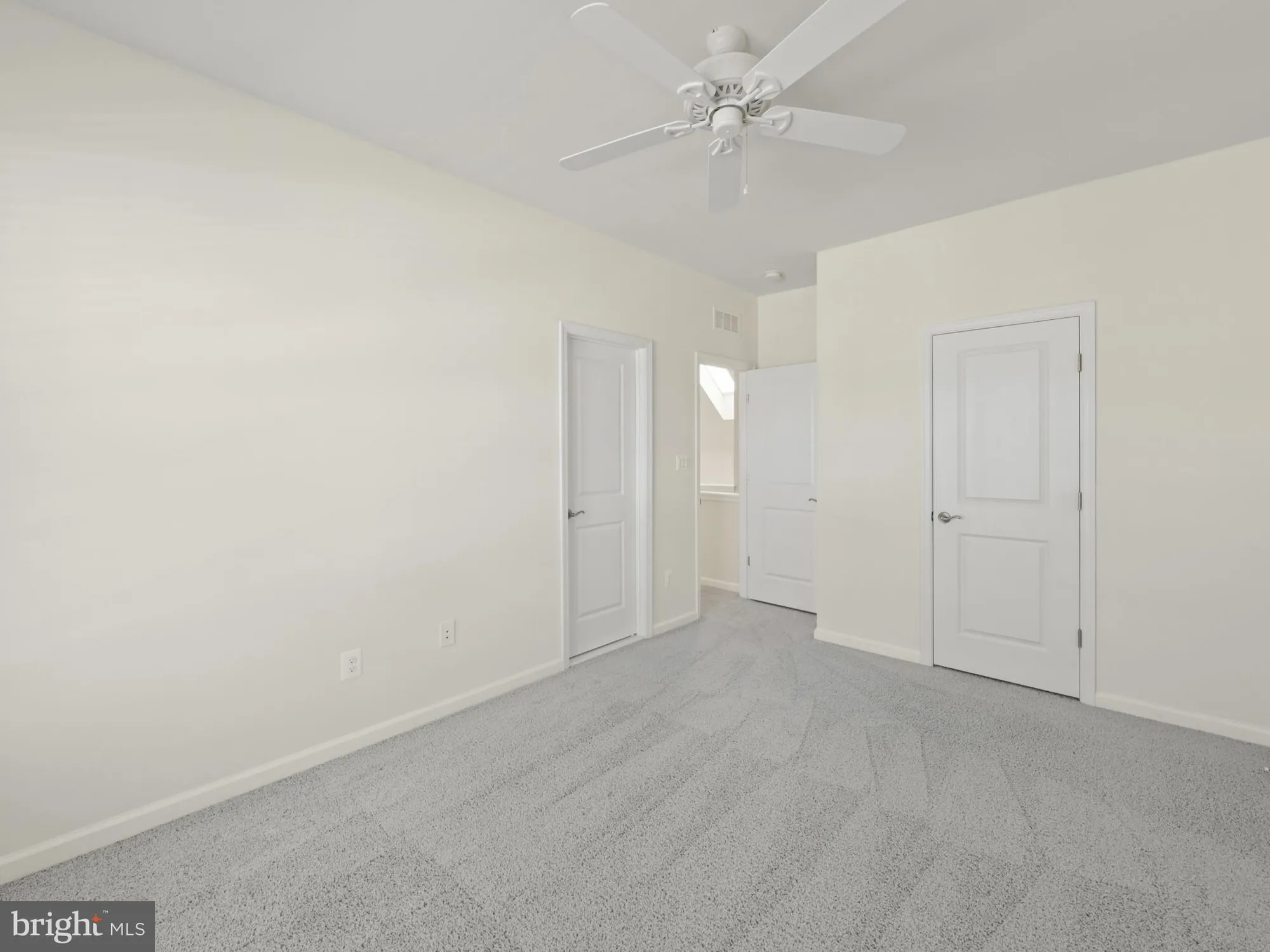 Property Slideshow image 28 of 41 | 42729 autumn day ter, Ashburn, VA, 20148