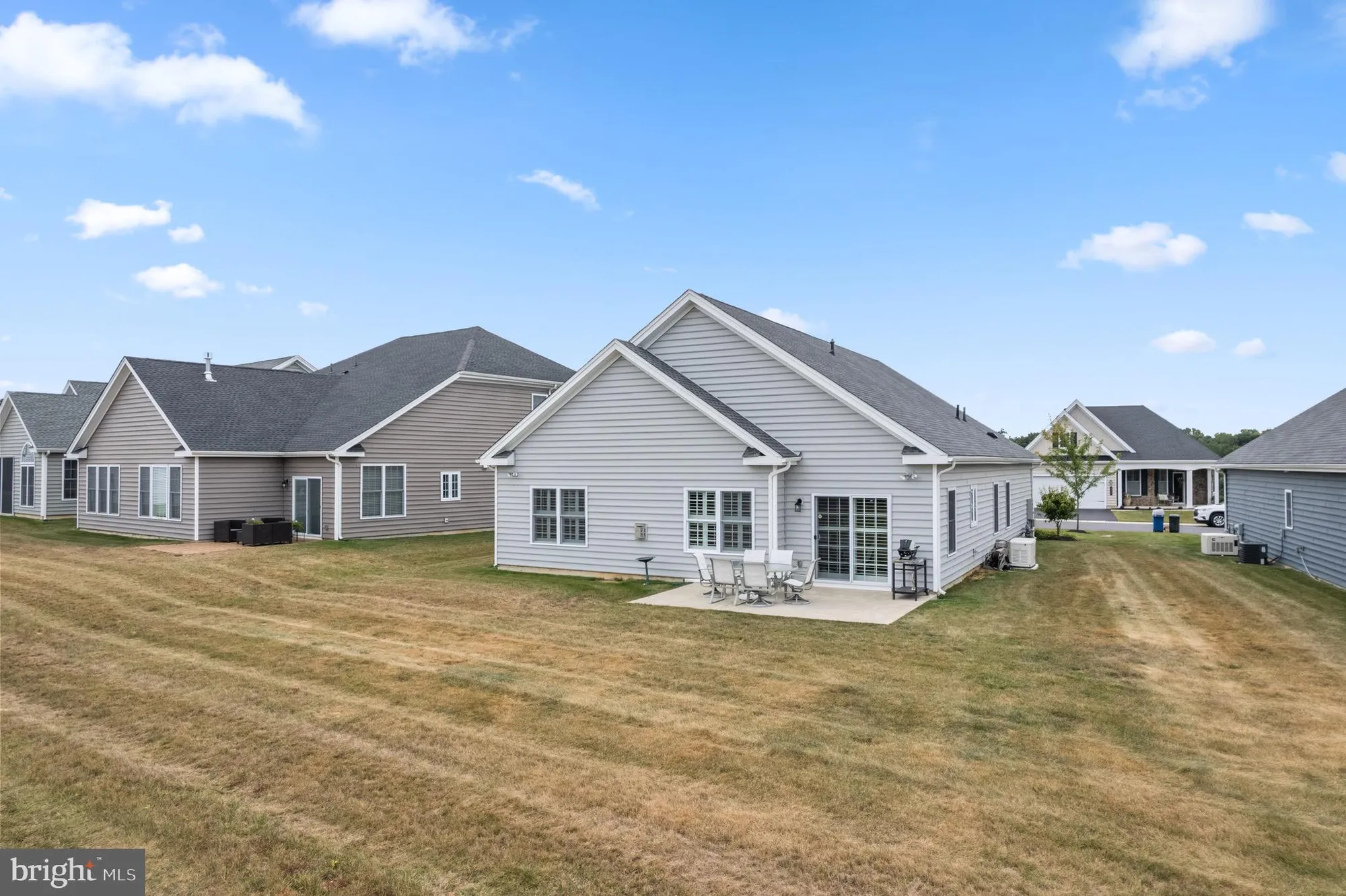 Property Slideshow image 35 of 55 | 213 resolution dr, Downingtown, PA, 19335