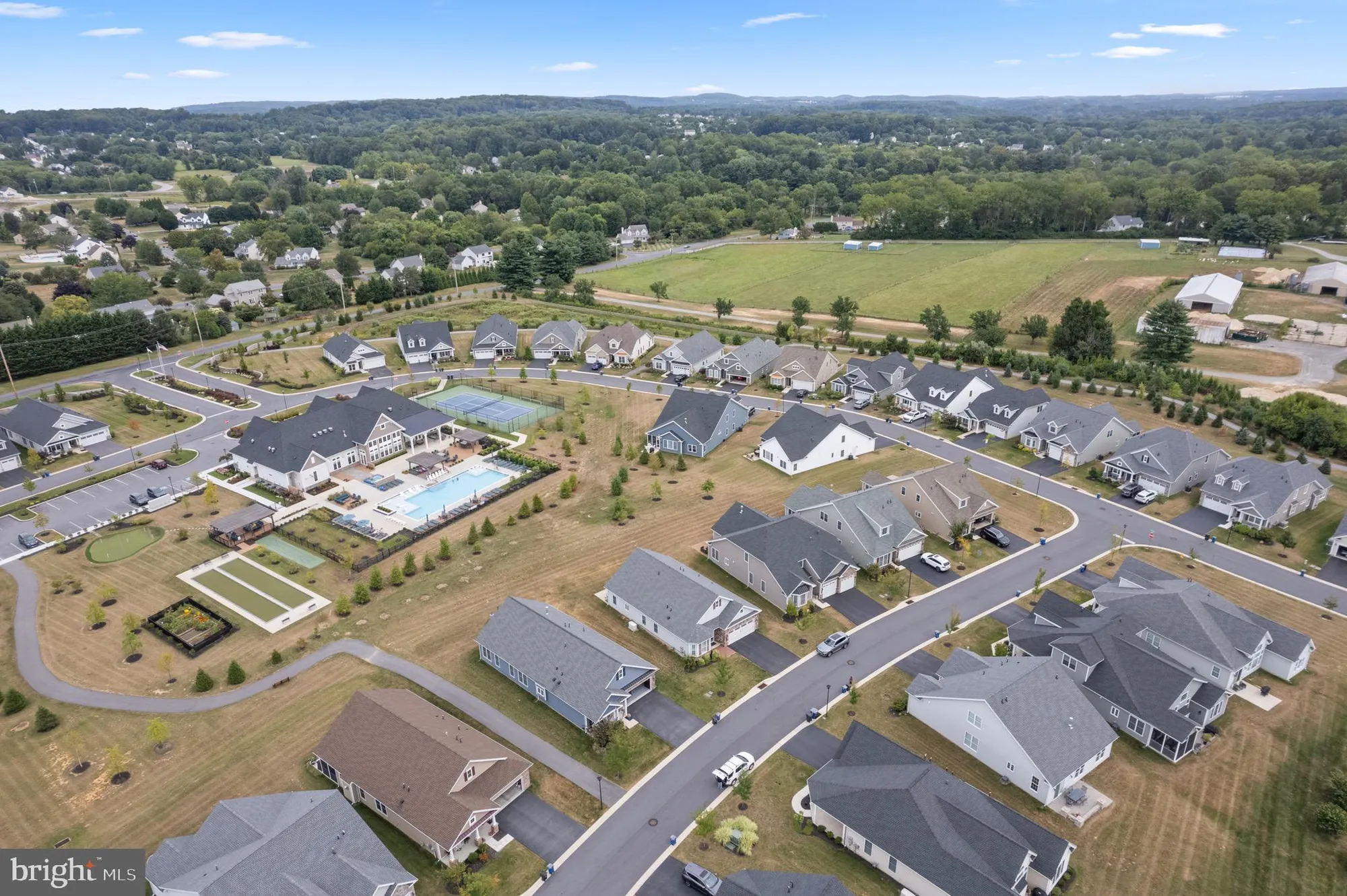 Property Slideshow image 40 of 55 | 213 resolution dr, Downingtown, PA, 19335