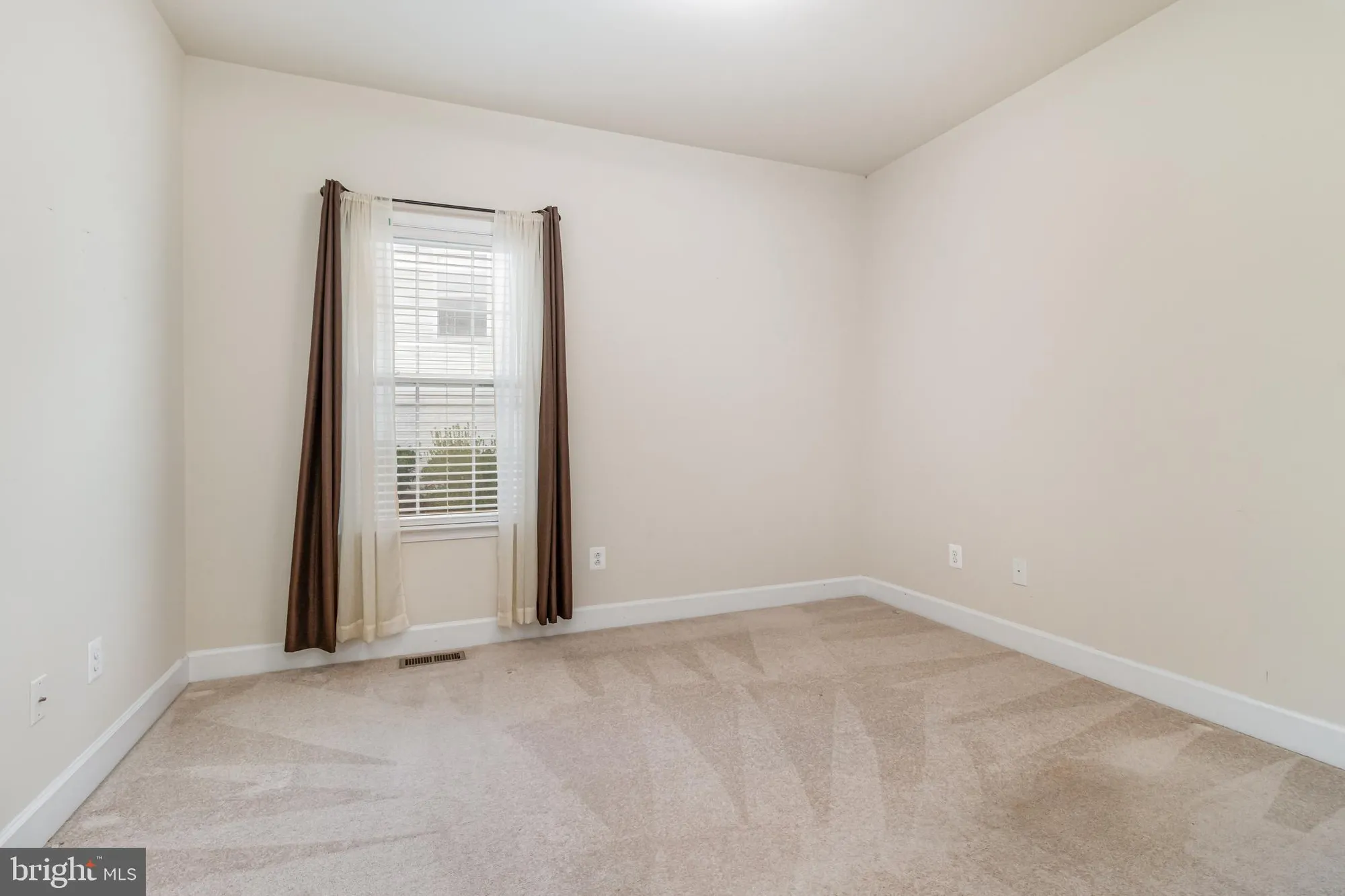 Property Slideshow image 18 of 34 | 5503 balls bluff rd, Fredericksburg, VA, 22407