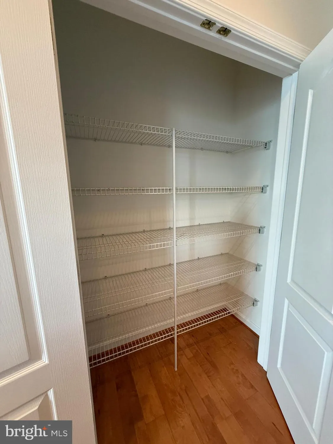 Property Slideshow image 26 of 34 | 7315 brookview rd unit 407, Elkridge, MD, 21075