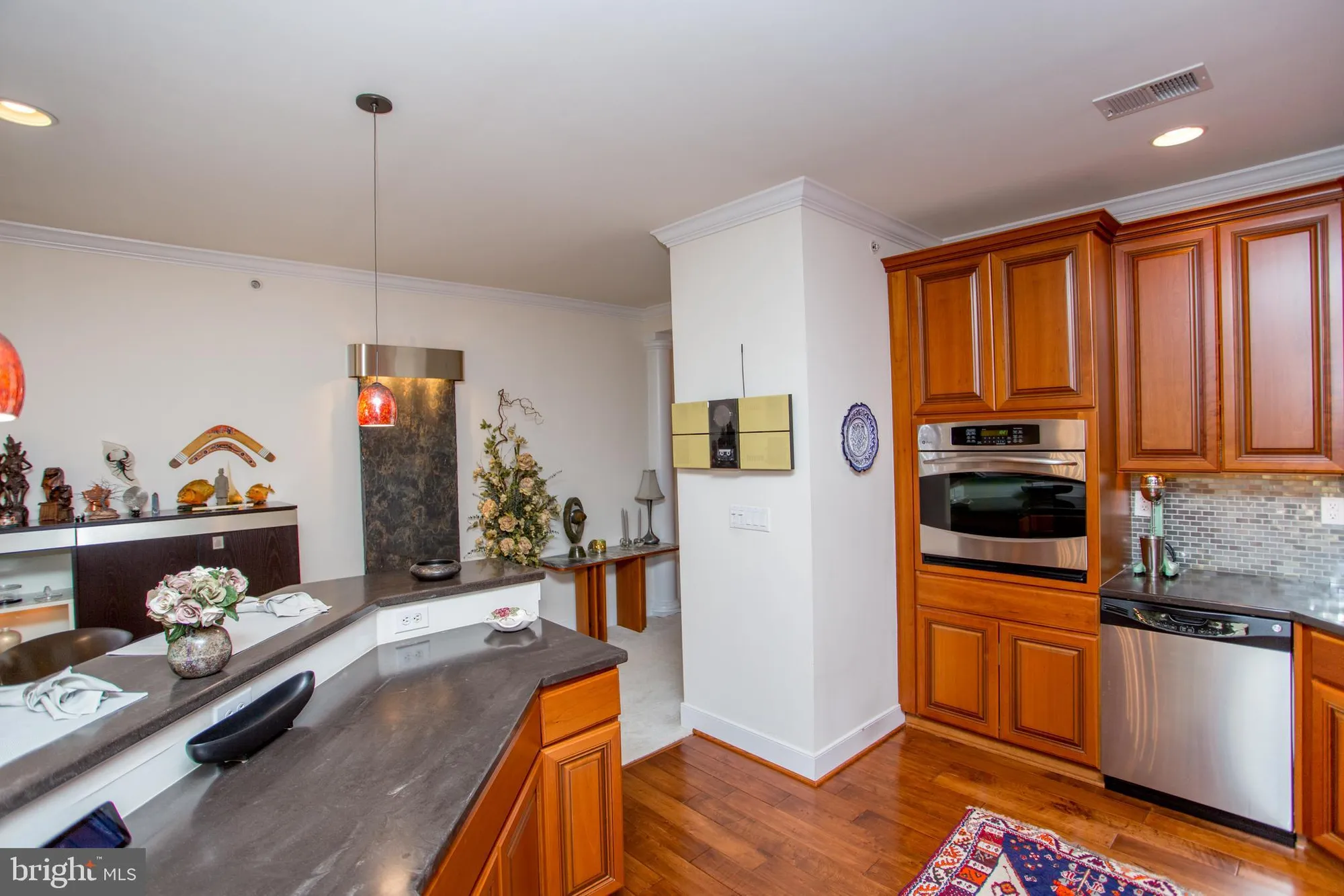 Property Slideshow image 5 of 52 | 2321 meridian blvd # 2321, Warrington, PA, 18976