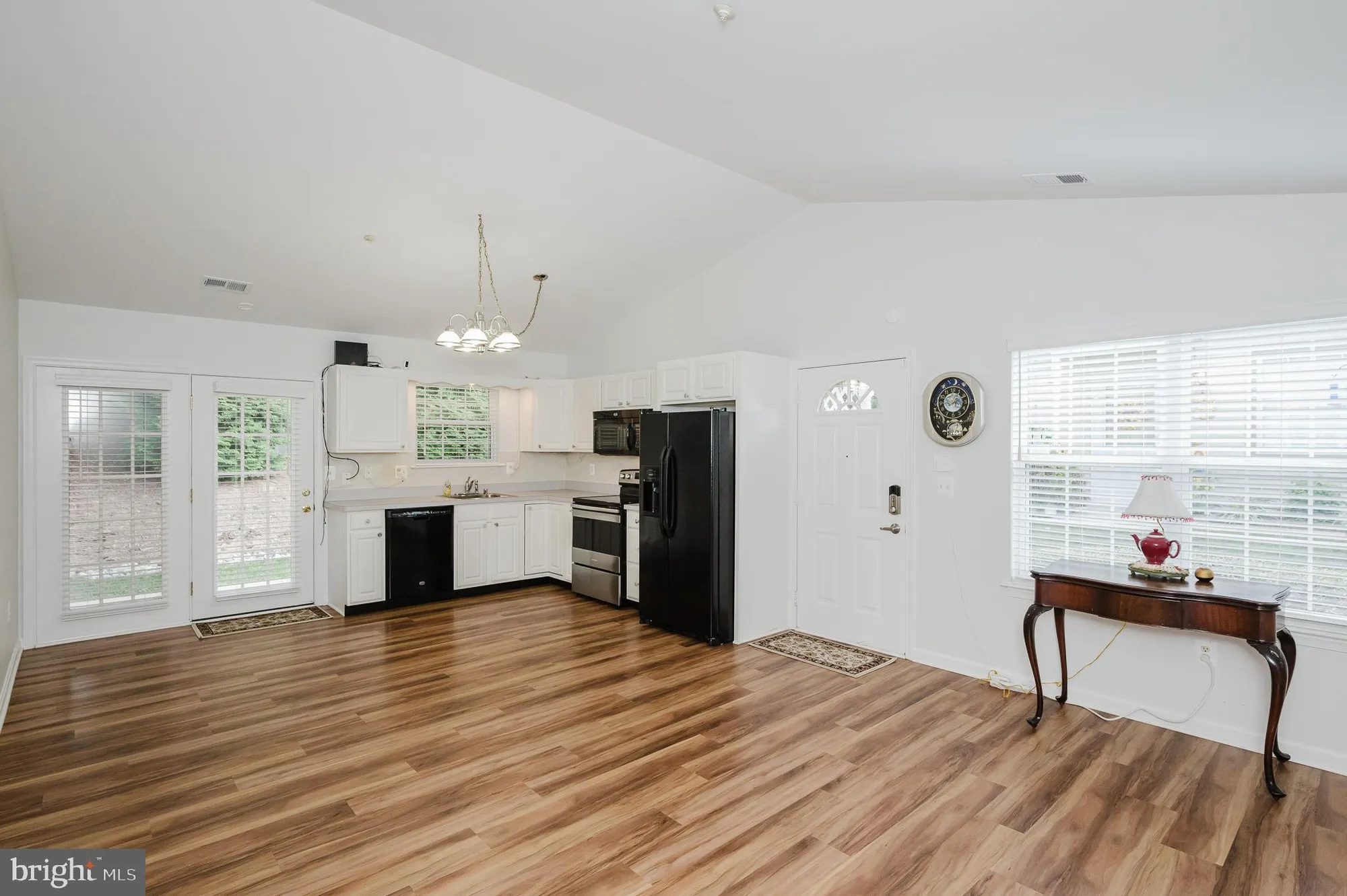 Property Slideshow image 5 of 33 | 2016 rudy serra dr c, Sykesville, MD, 21784