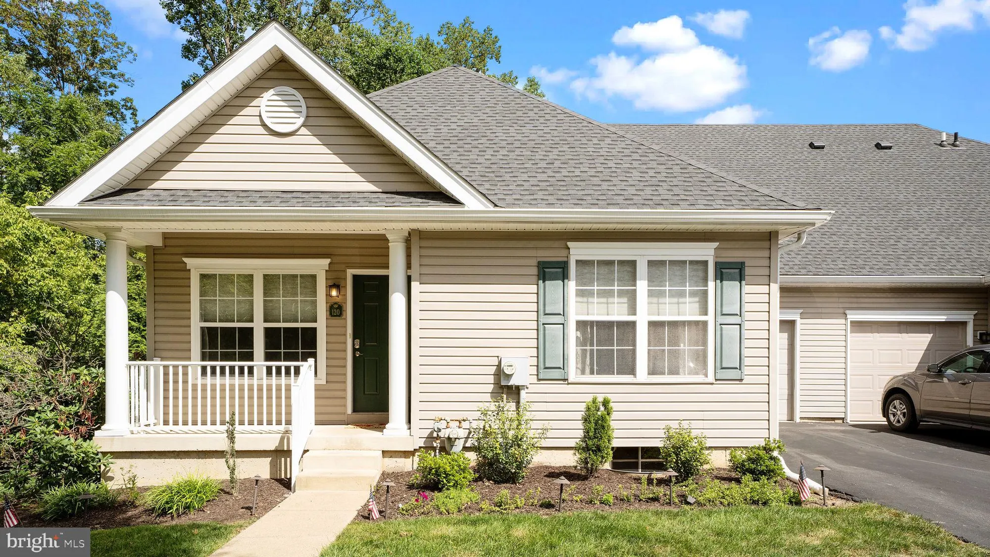 Property Slideshow image 2 of 43 | 120 liberty dr, Bensalem, PA, 19020