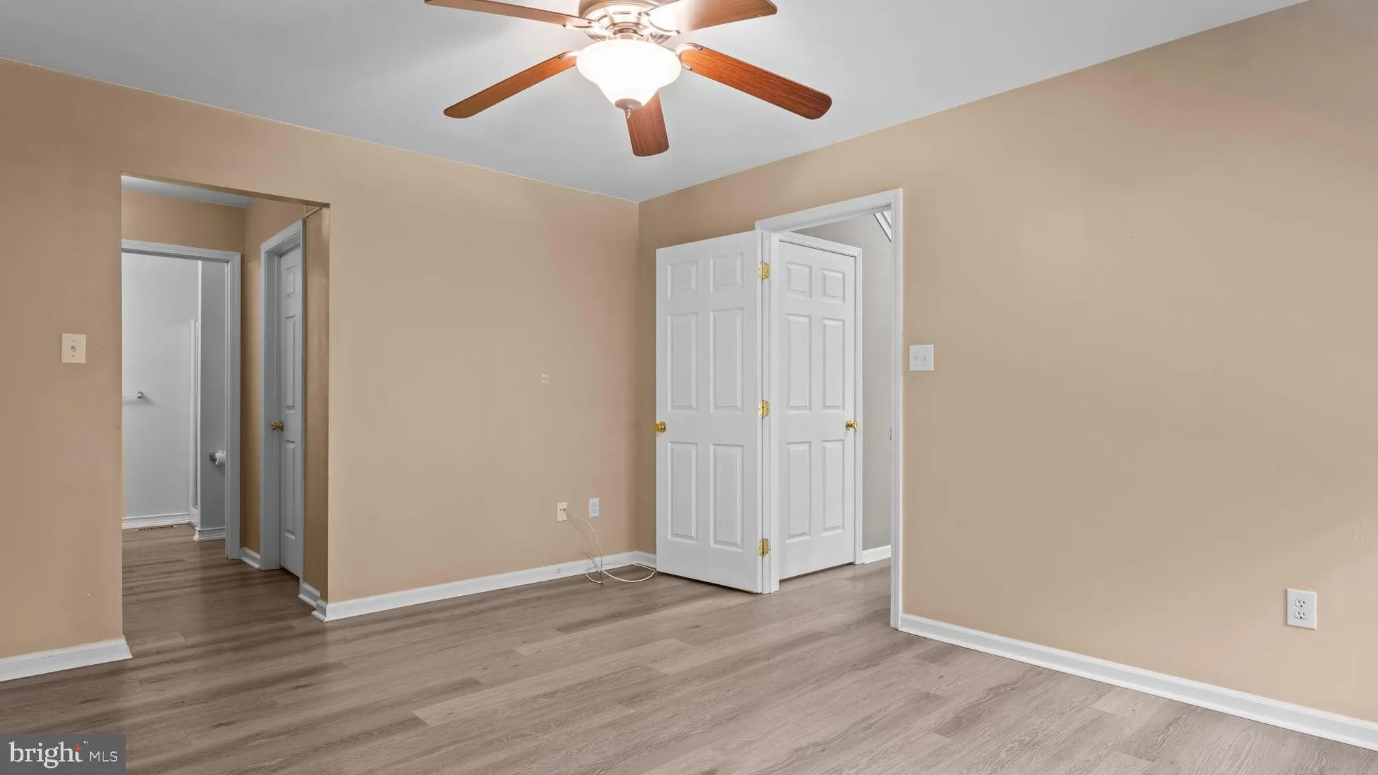 Property Slideshow image 18 of 43 | 120 liberty dr, Bensalem, PA, 19020